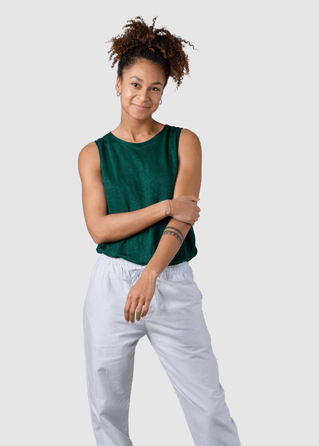 klitm-ller-collective-dee-tank-top-moss-green-3.jpeg Dee Tank Top Moss Green