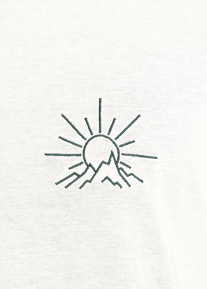 T-Shirt Stockholm Line Mountain Emb T-Shirt Stockholm Line Mountain Emb