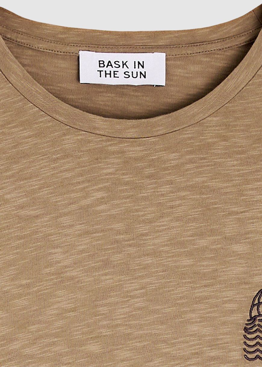 bask_in_the_sun_mini_to_the_sea_tee_AW_25_BS_BASUN_252527_Taupe_2_ad37bf9846 Mini To The Sea Tee