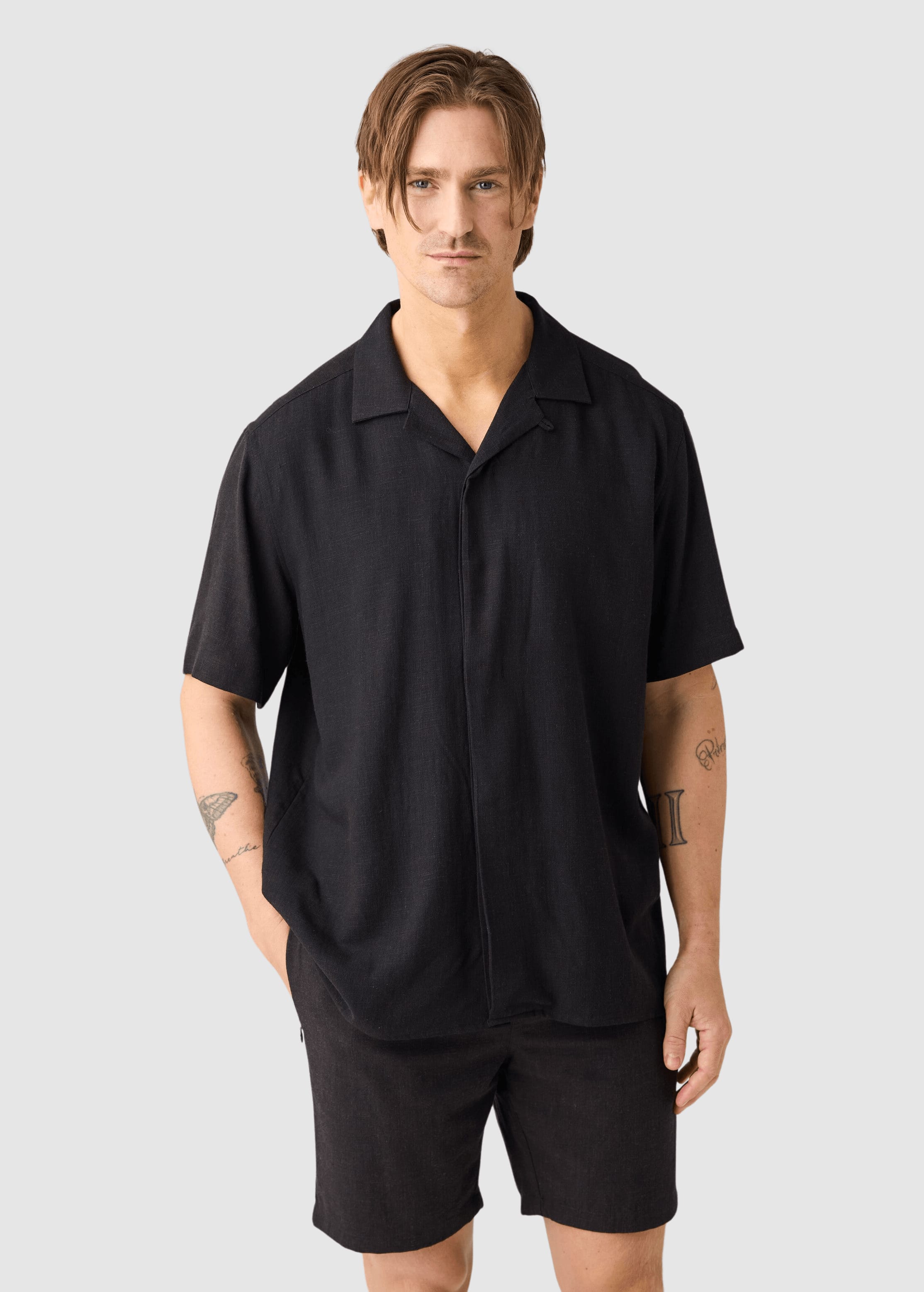 Moss Relaxed Linen-MIX Short Sleeve Shirt Black Jet