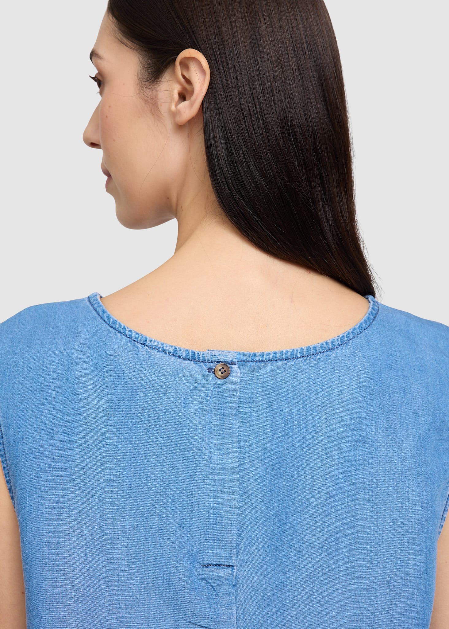 Tencel Top Dark Blue Wash