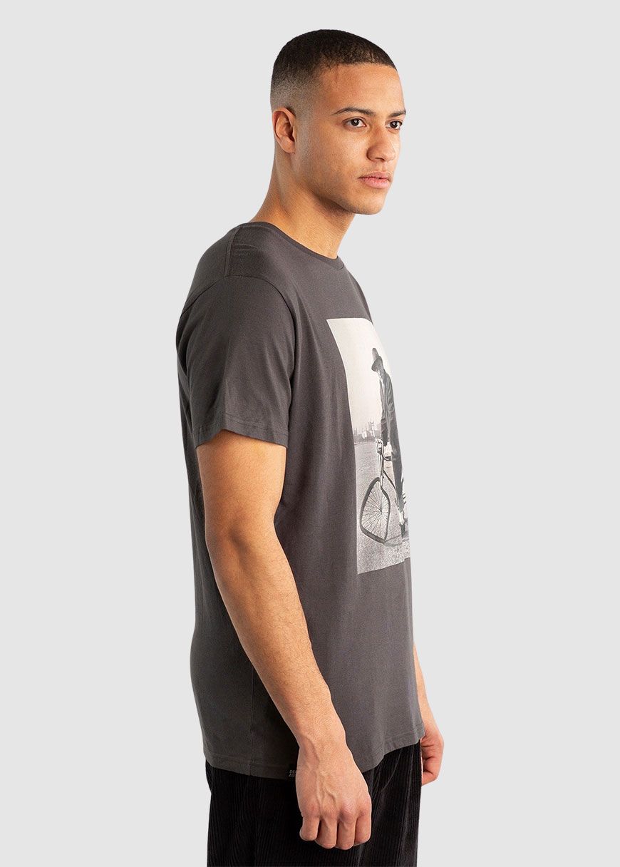 T-Shirt Stockholm Square Tires T-Shirt Stockholm Square Tires