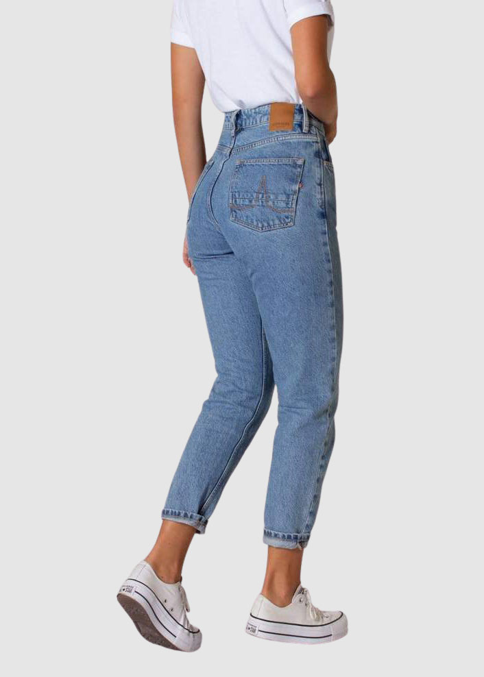 Nora Loose Tapered Nora Loose Tapered