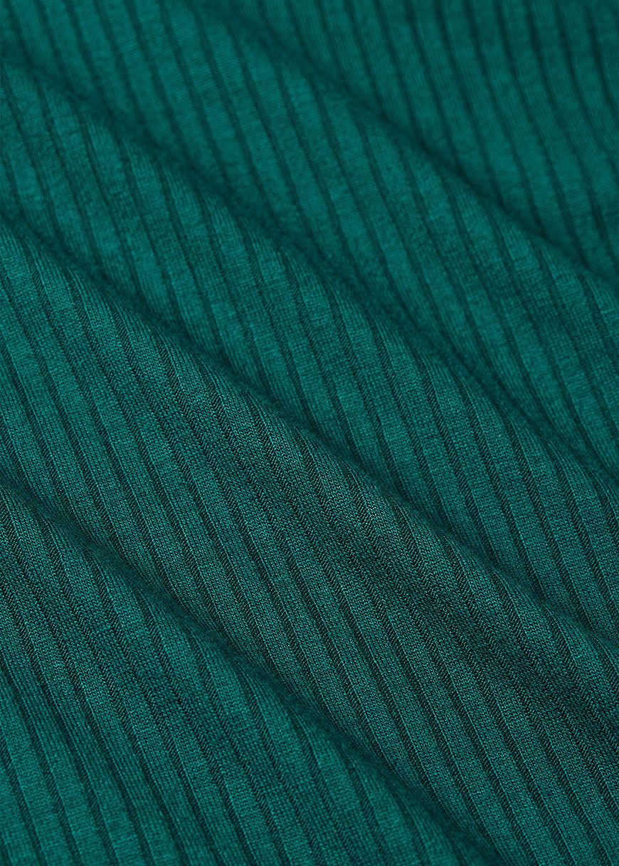 ie_rollneck_top_uni_rib_AW_25_KL_08331_Spruced_Green_5_0f350033ac Rollneck Top Uni Rib