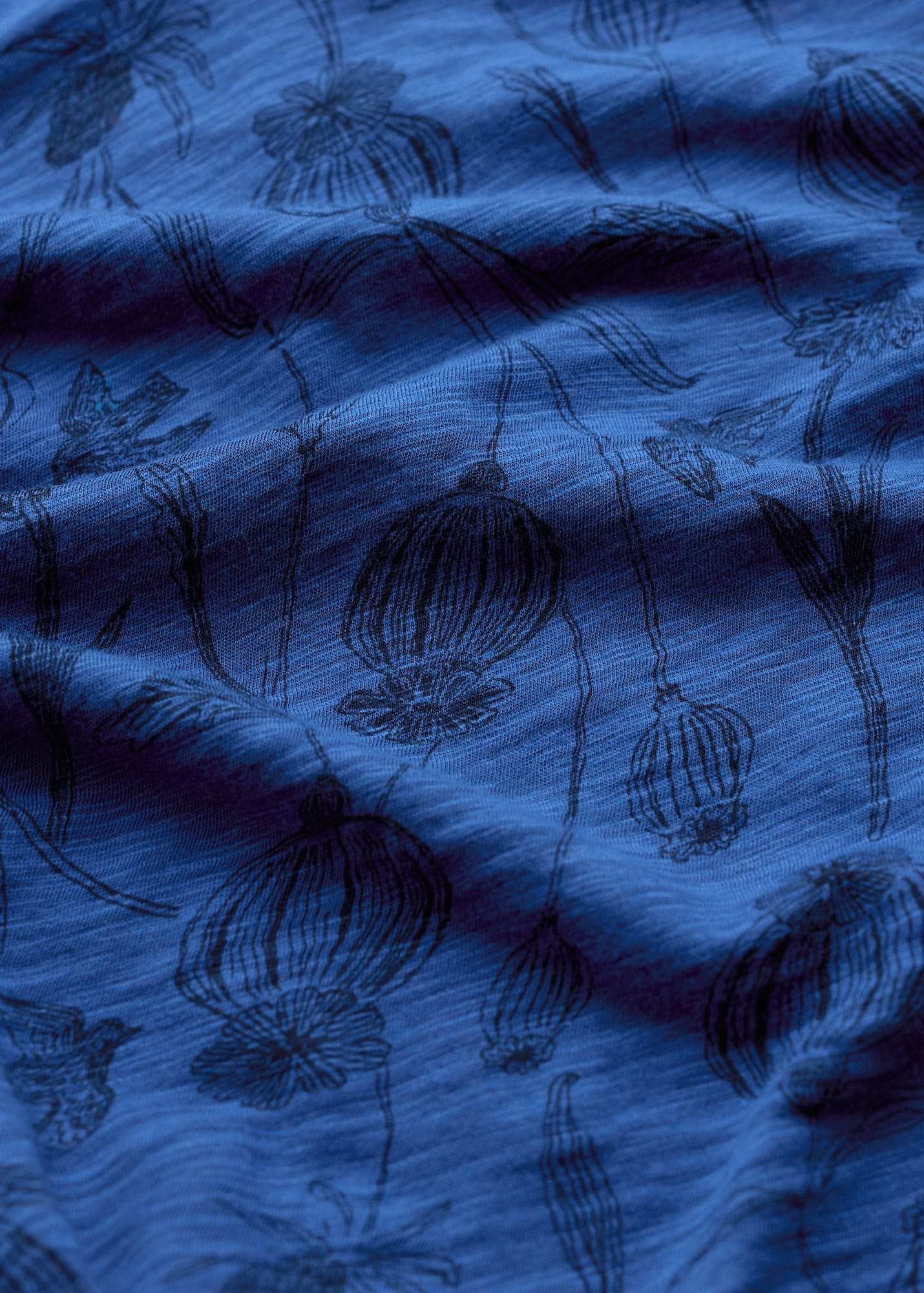 seasalt-cornwall-wavecrest-shirt-lino-seedpods-bright-marine-4.jpeg Wavecrest Shirt Lino Seedpods Bright Marine