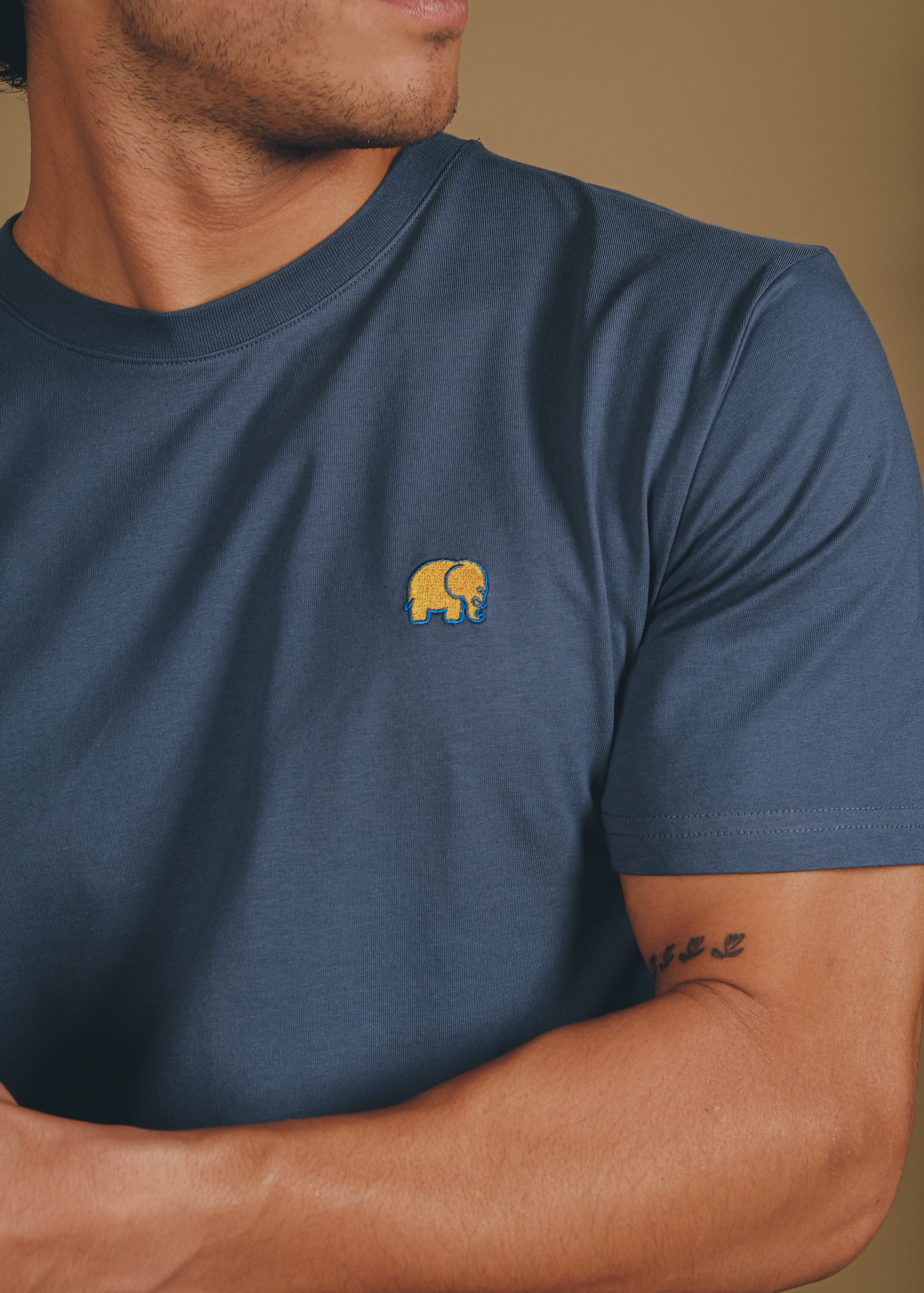 Organic Essential T-Shirt Trendsplant Blue Organic Essential T-Shirt Trendsplant Blue