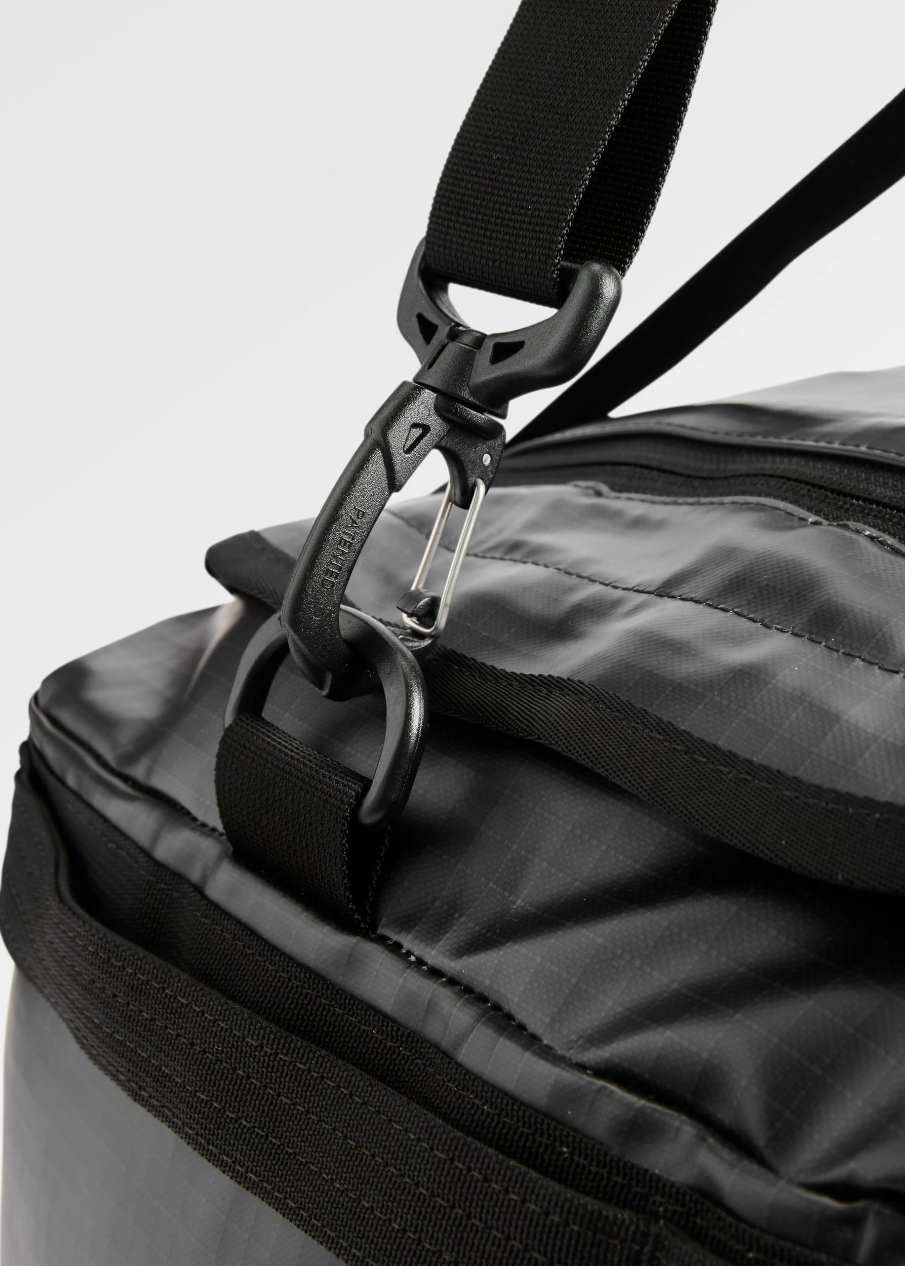 Roamer Recycled 40l Duffel Bag Phantom Black Roamer Recycled 40l Duffel Bag Phantom Black