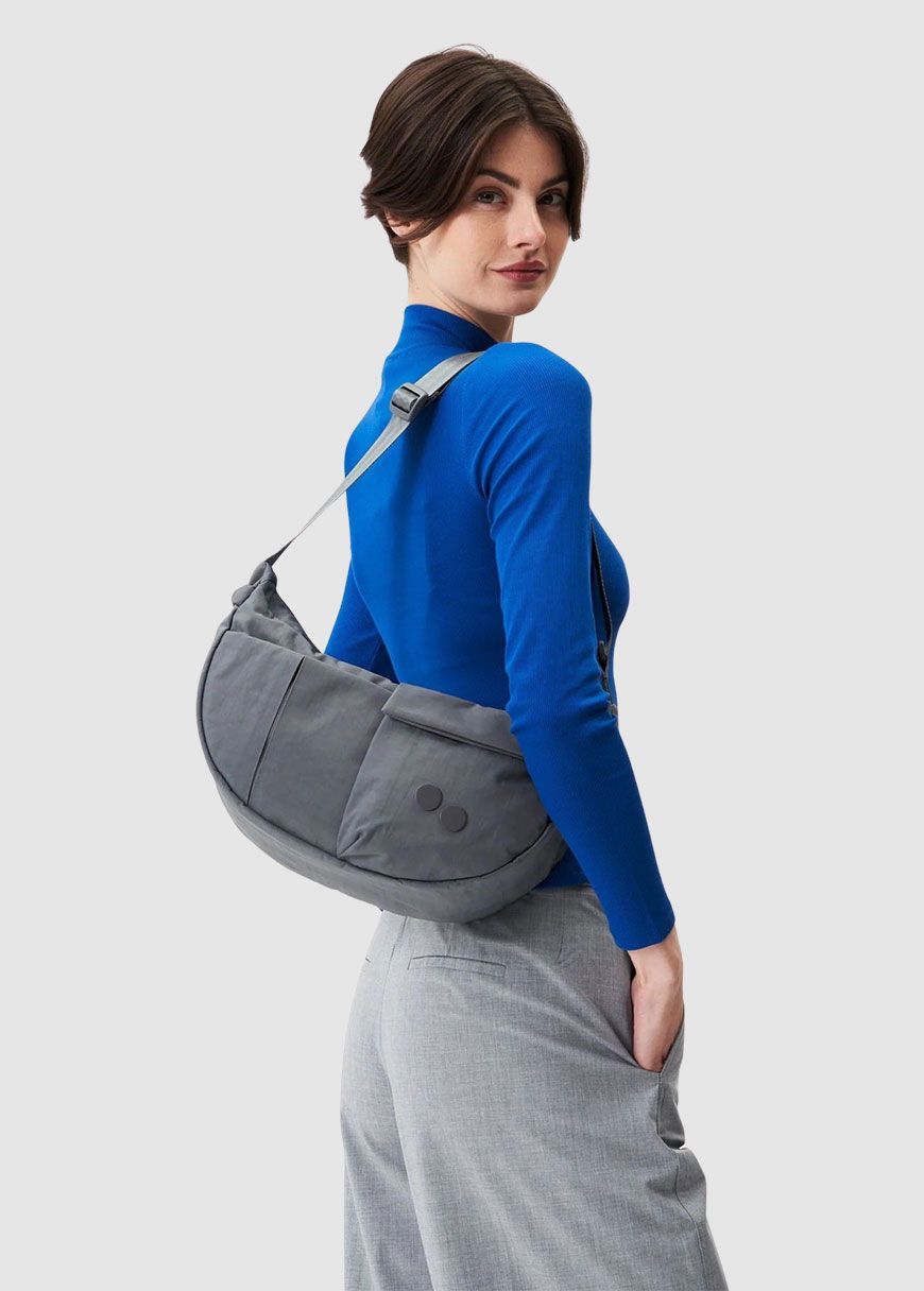 pinqponq_krumm_medium_AW_25_PP_PPC_BAY_001_Crinkle_Grey_7_b963c12923 Krumm Medium