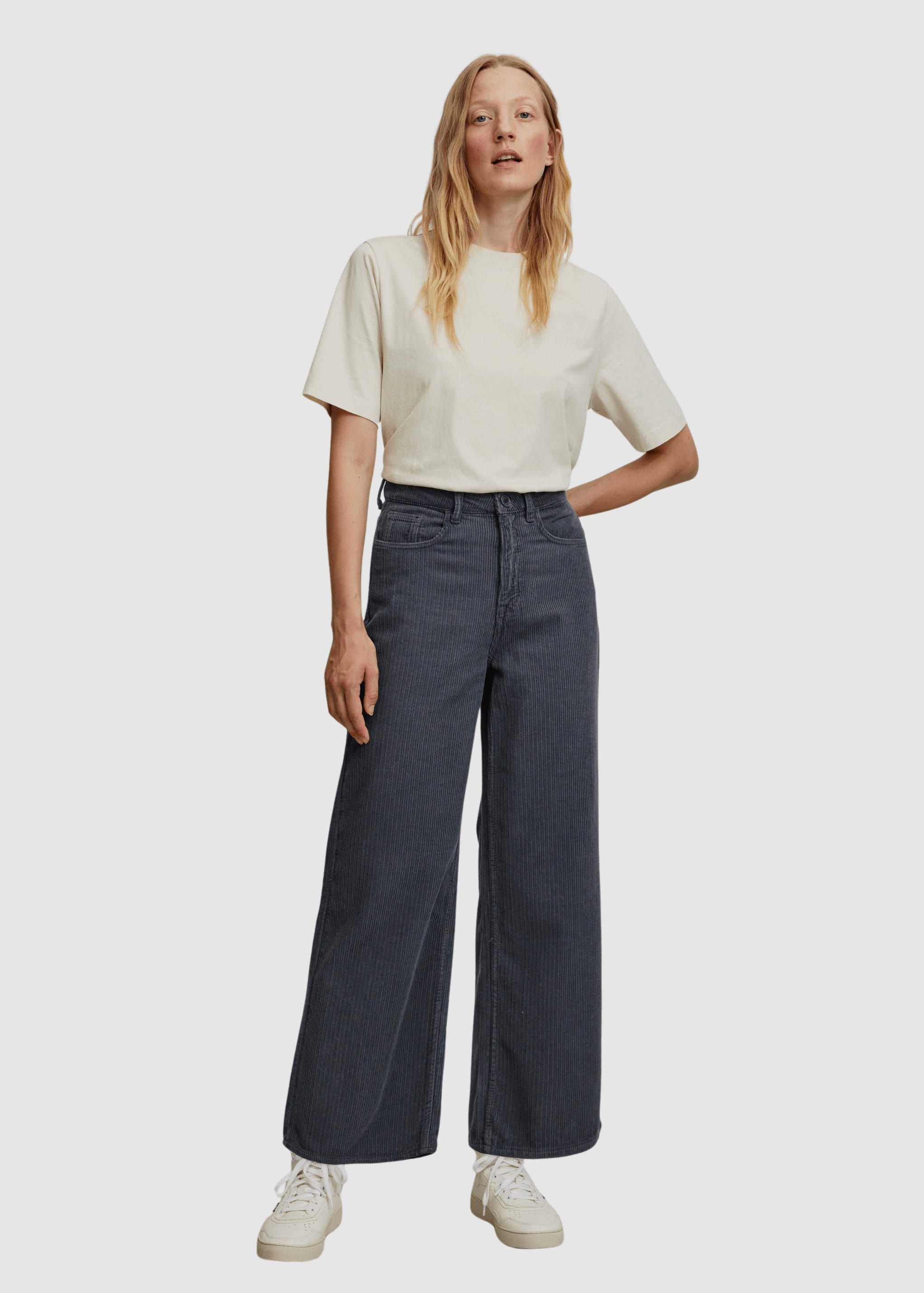 recolution-erica-corduroy-denim-blue-4.jpeg Erica Corduroy Denim Blue