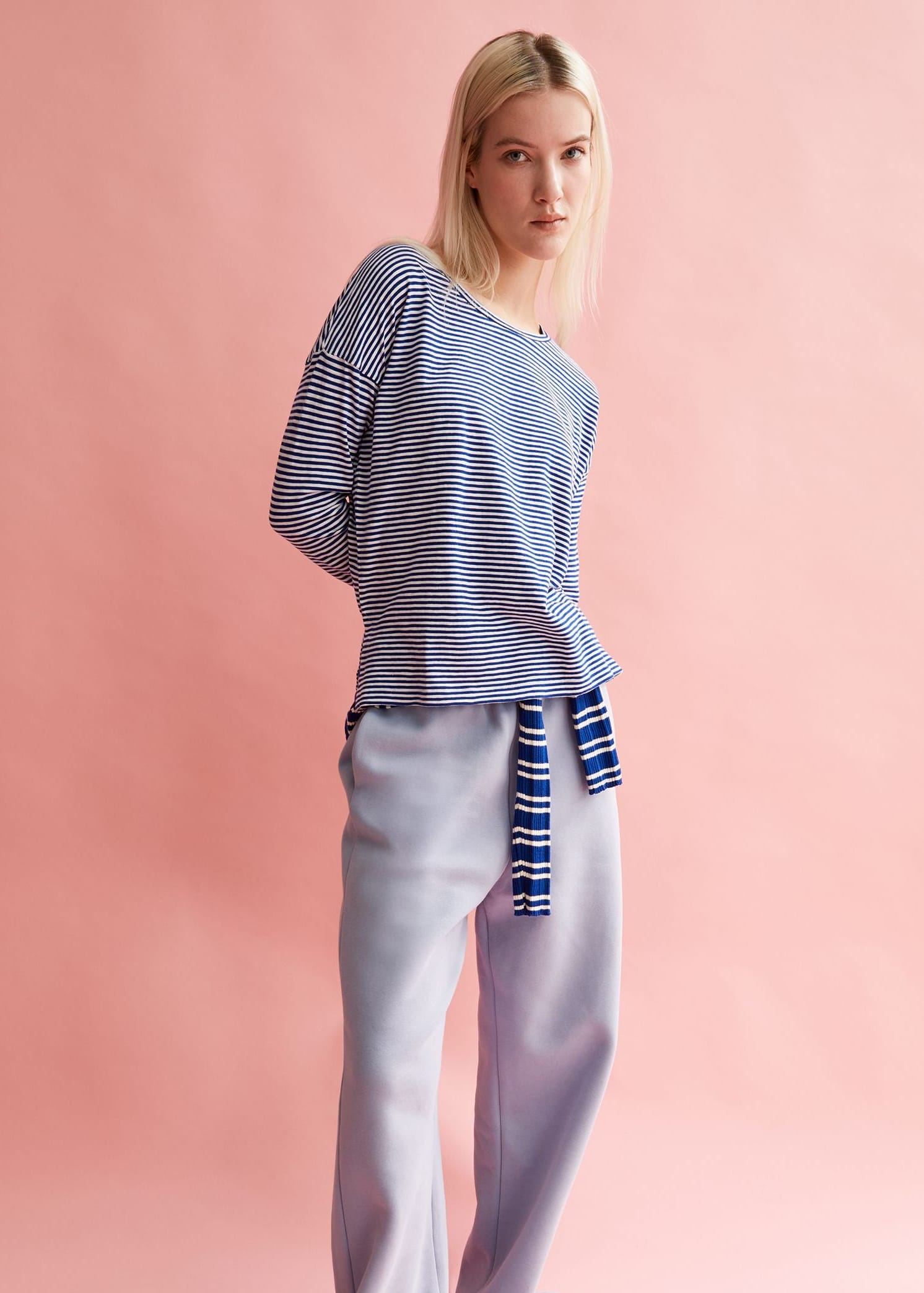 Xianaa Stripe Longsleeve Oatmilk-Dynamo Blue Xianaa Stripe Longsleeve Oatmilk-Dynamo Blue