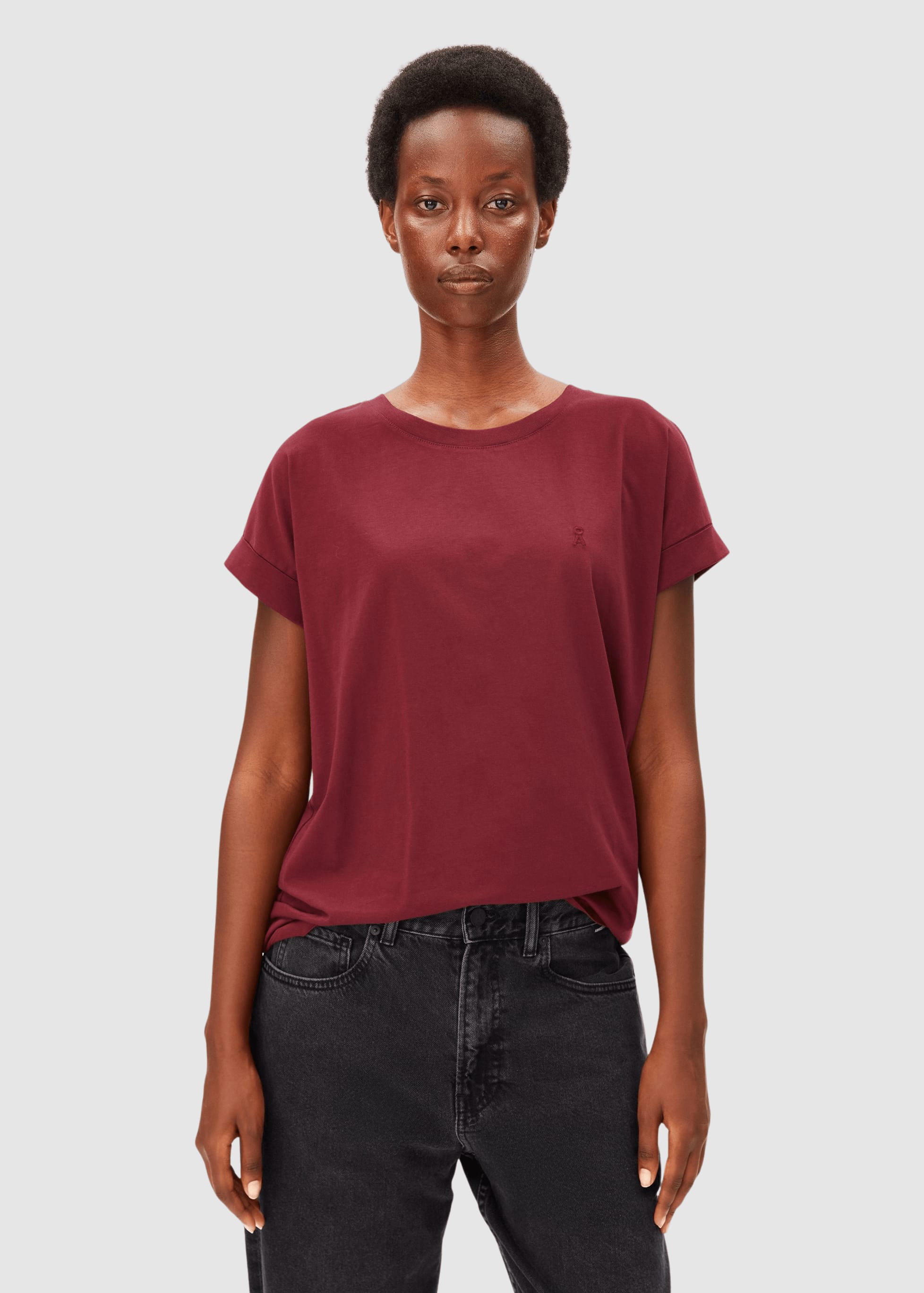 Idaara T-Shirt Velvet Red
