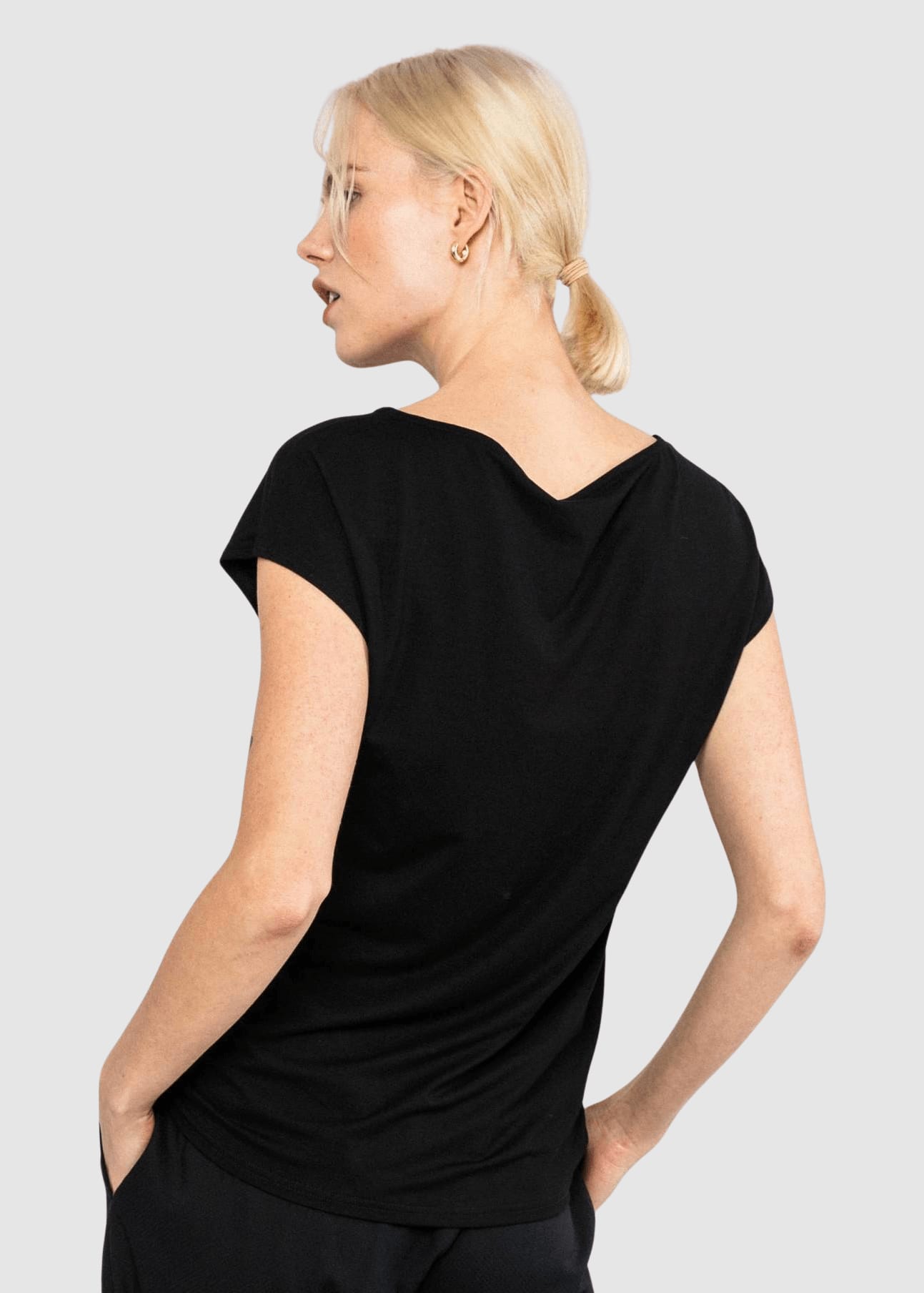 Breezy Flowgirl Soot Black