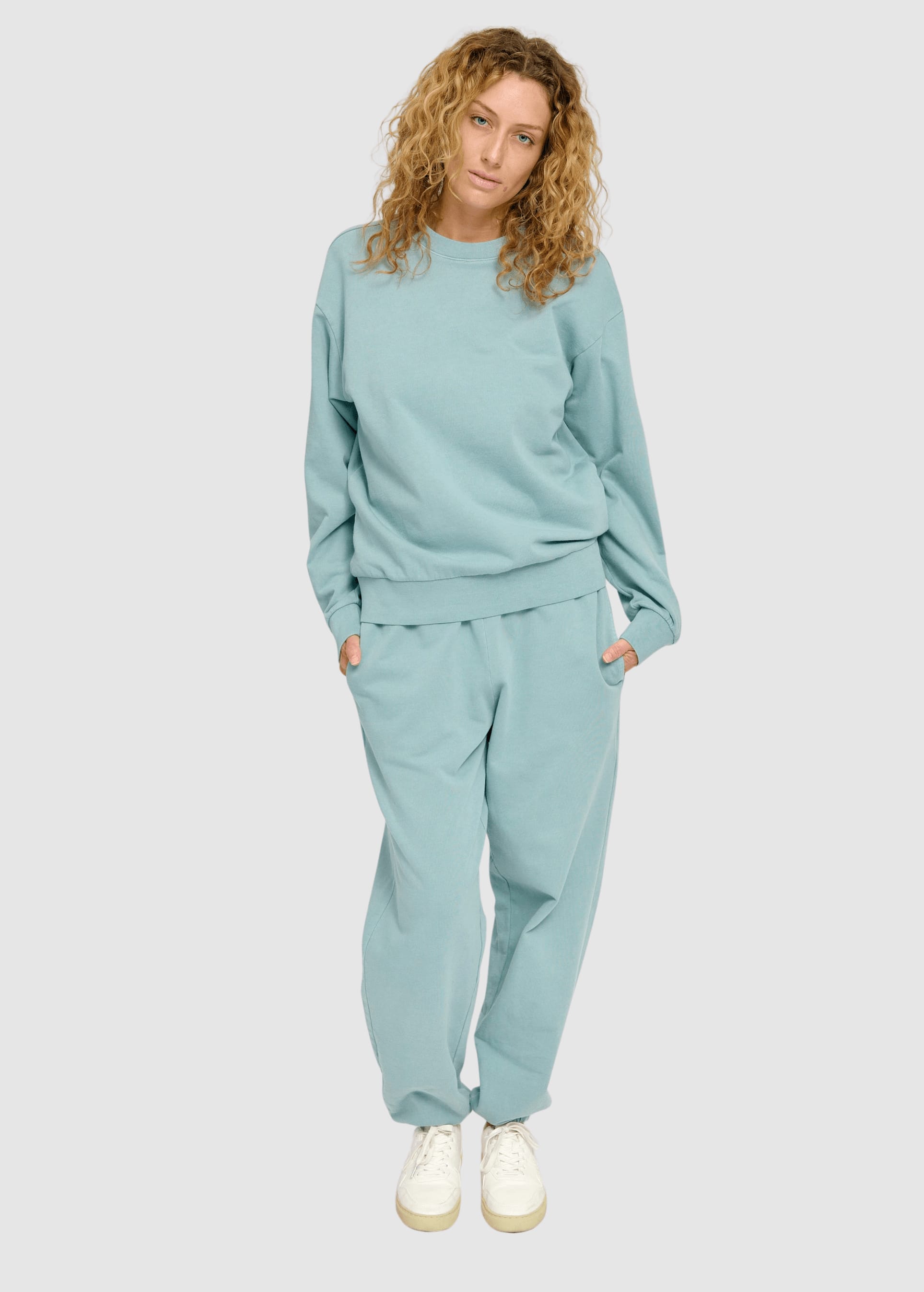Genderless Natural Dye Sweatshirt Natural Dye Turquoise Genderless Natural Dye Sweatshirt Natural Dye Turquoise