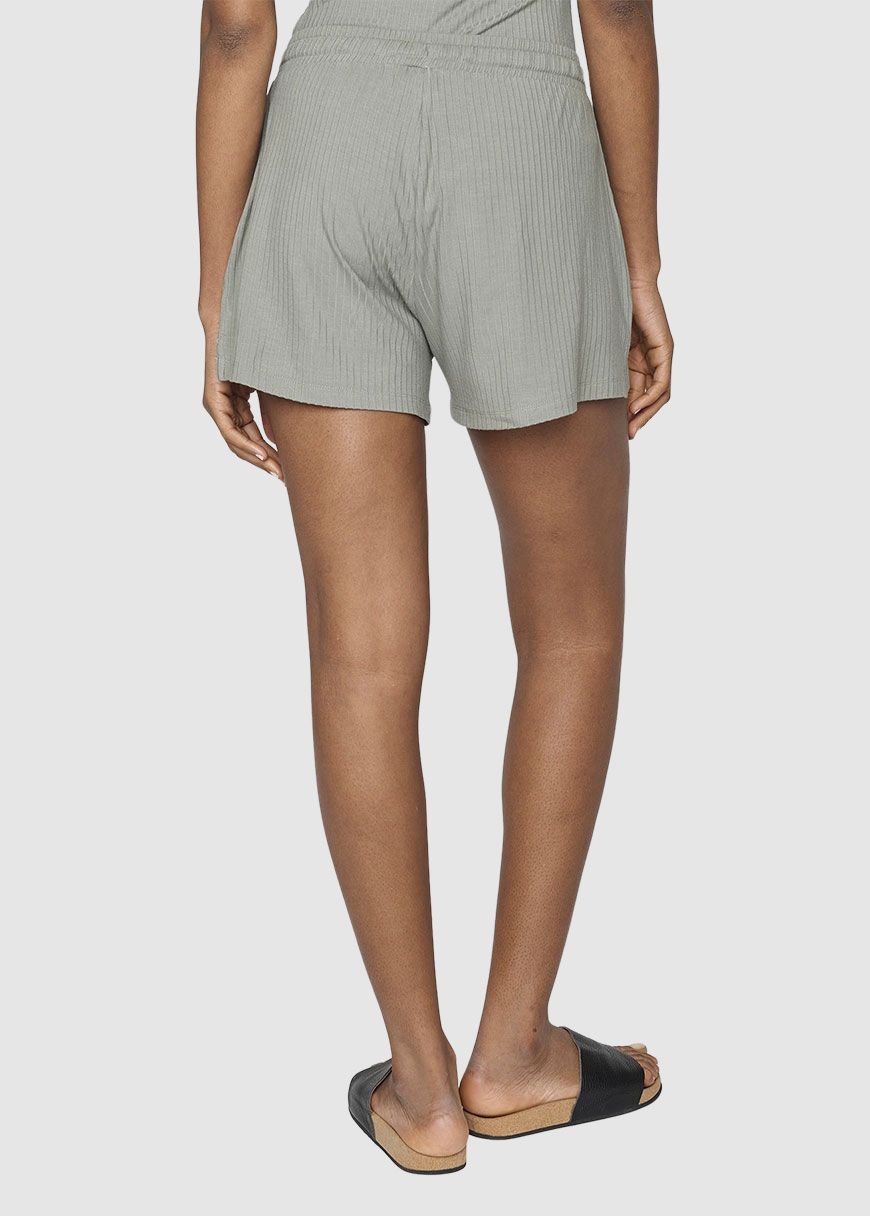 Reign Short Reign Short
