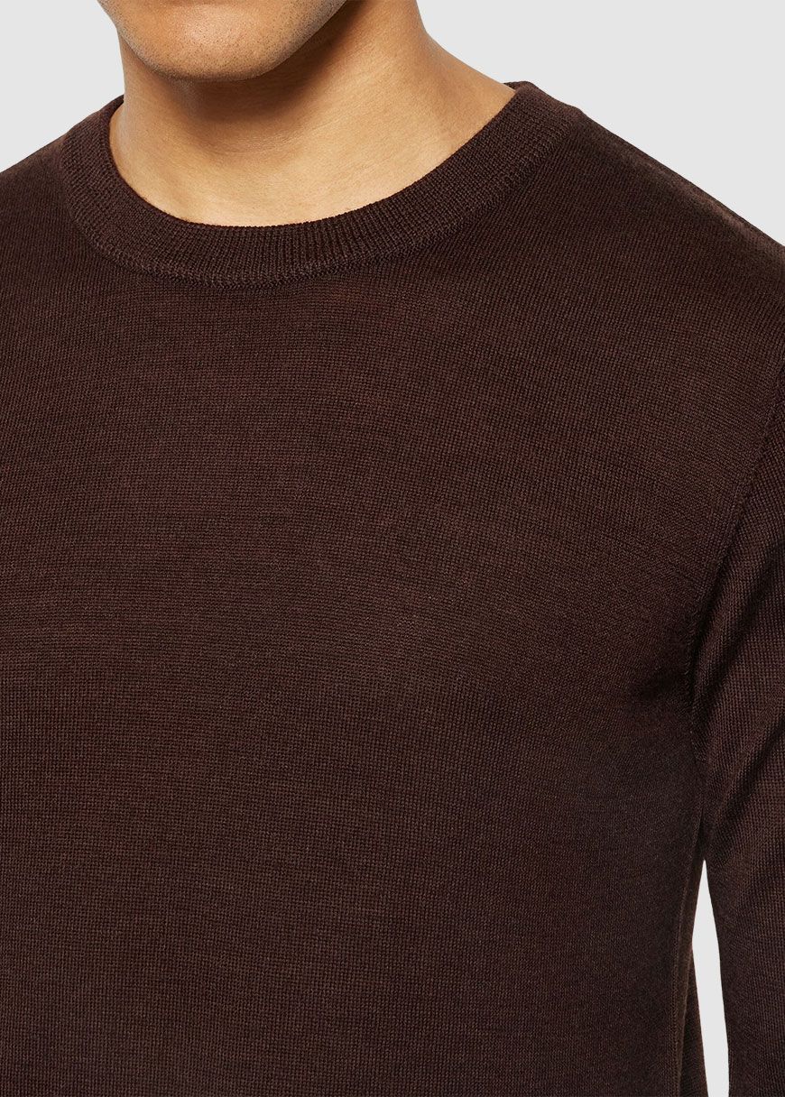 Regular Merino Knit Crew Neck Regular Merino Knit Crew Neck