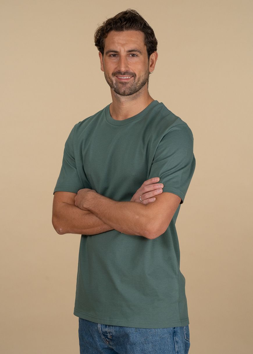 Classic T-Shirt Man Classic T-Shirt Man