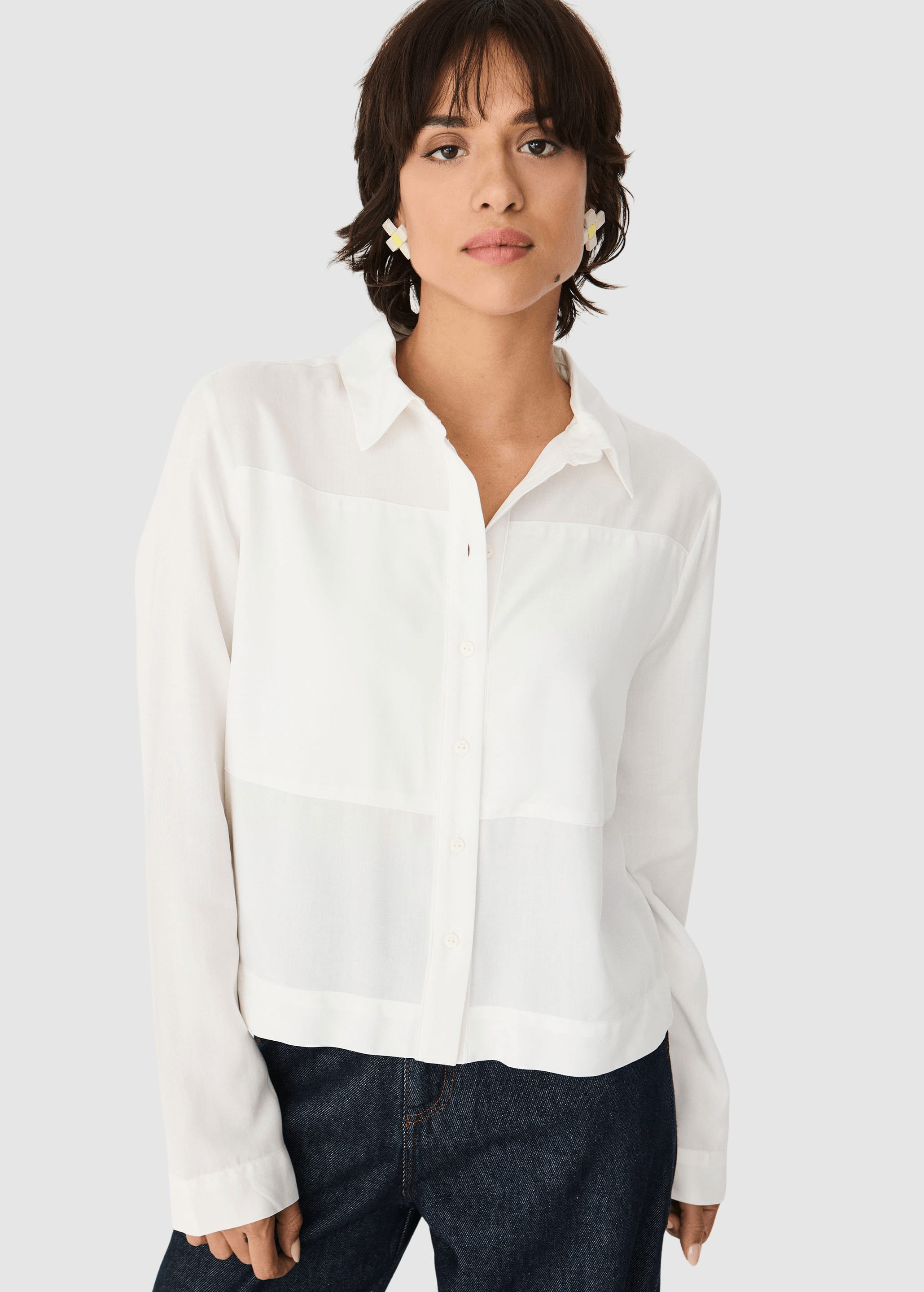 skfk-kasilda-shirt-white-1.jpeg Kasilda Shirt White
