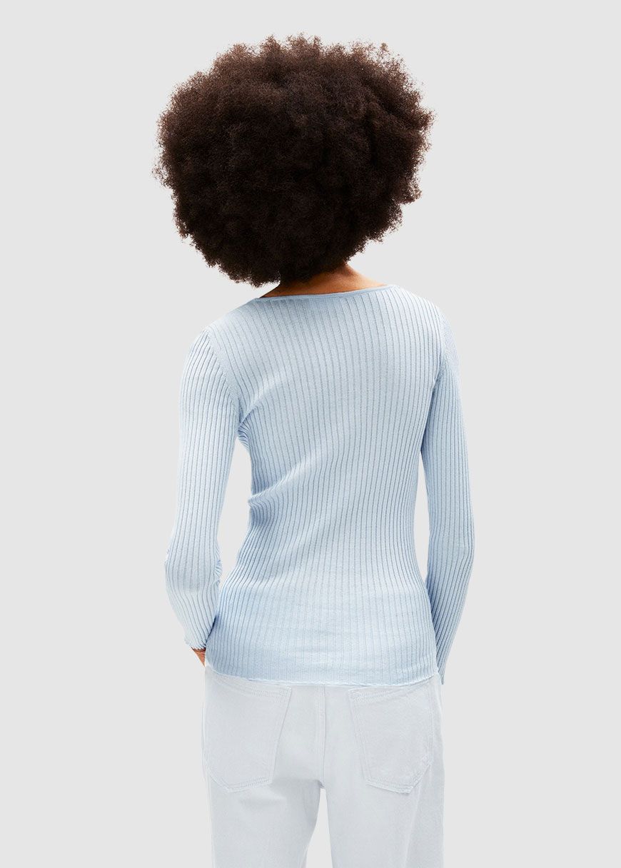 Alaania Crewneck Alaania Crewneck