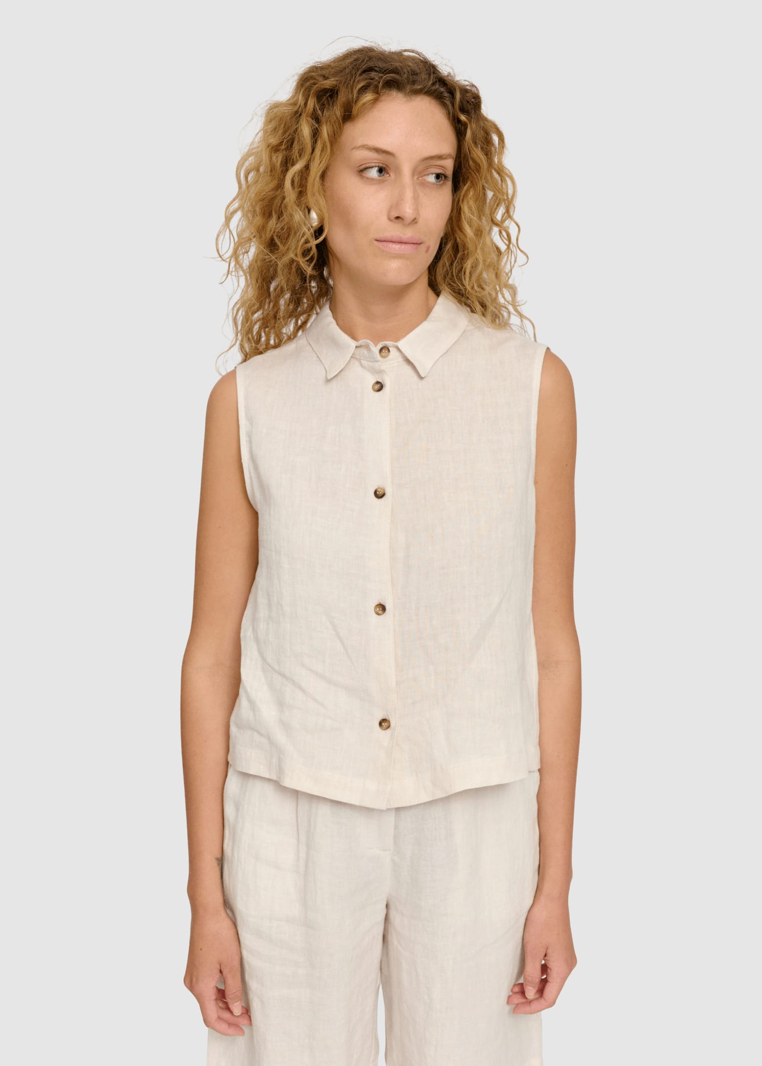 Sleeveless Linen Shirt Moon