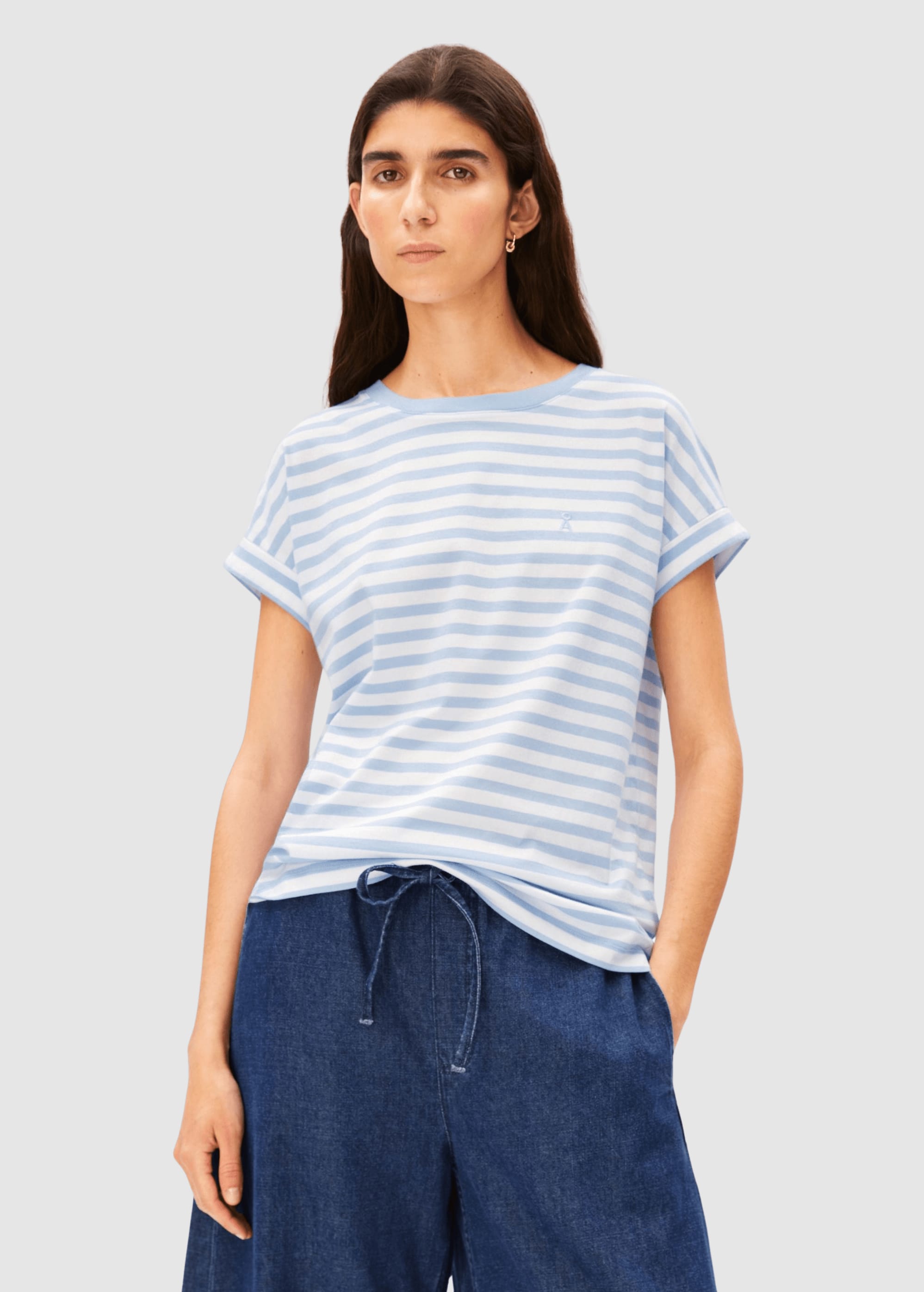 Idaara Stripe T-Shirt White Soft Blue