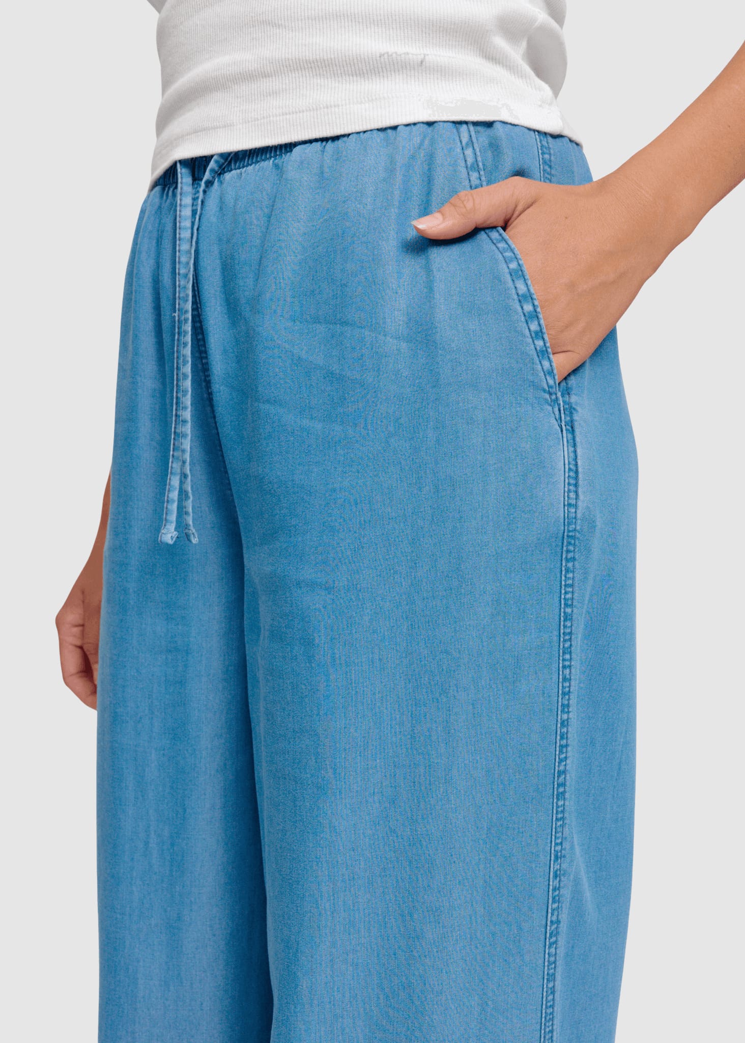 Drawstring Tencel Pants Dark Blue Wash Drawstring Tencel Pants Dark Blue Wash
