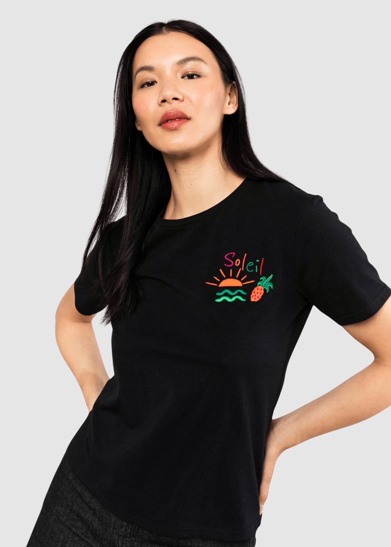 Message Tee Soleil Black And Strong