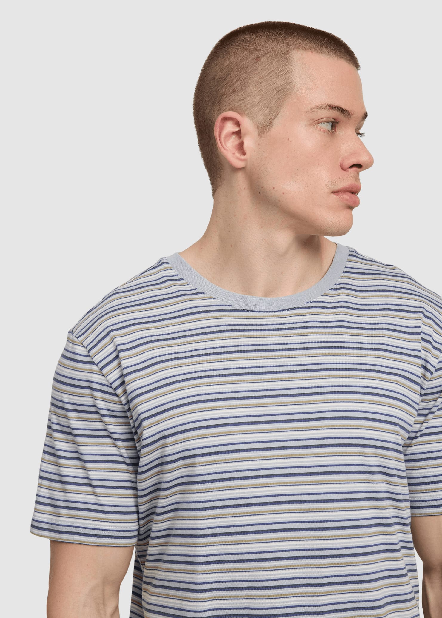 Retro Striped T-Shirt Ice Blue Multicolor