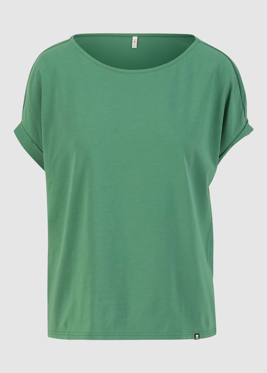 blutsgeschwister_glow_and_grow_SS_25_BG_001251_124_Survival_Green_3_325b73c0a7 Glow and Grow