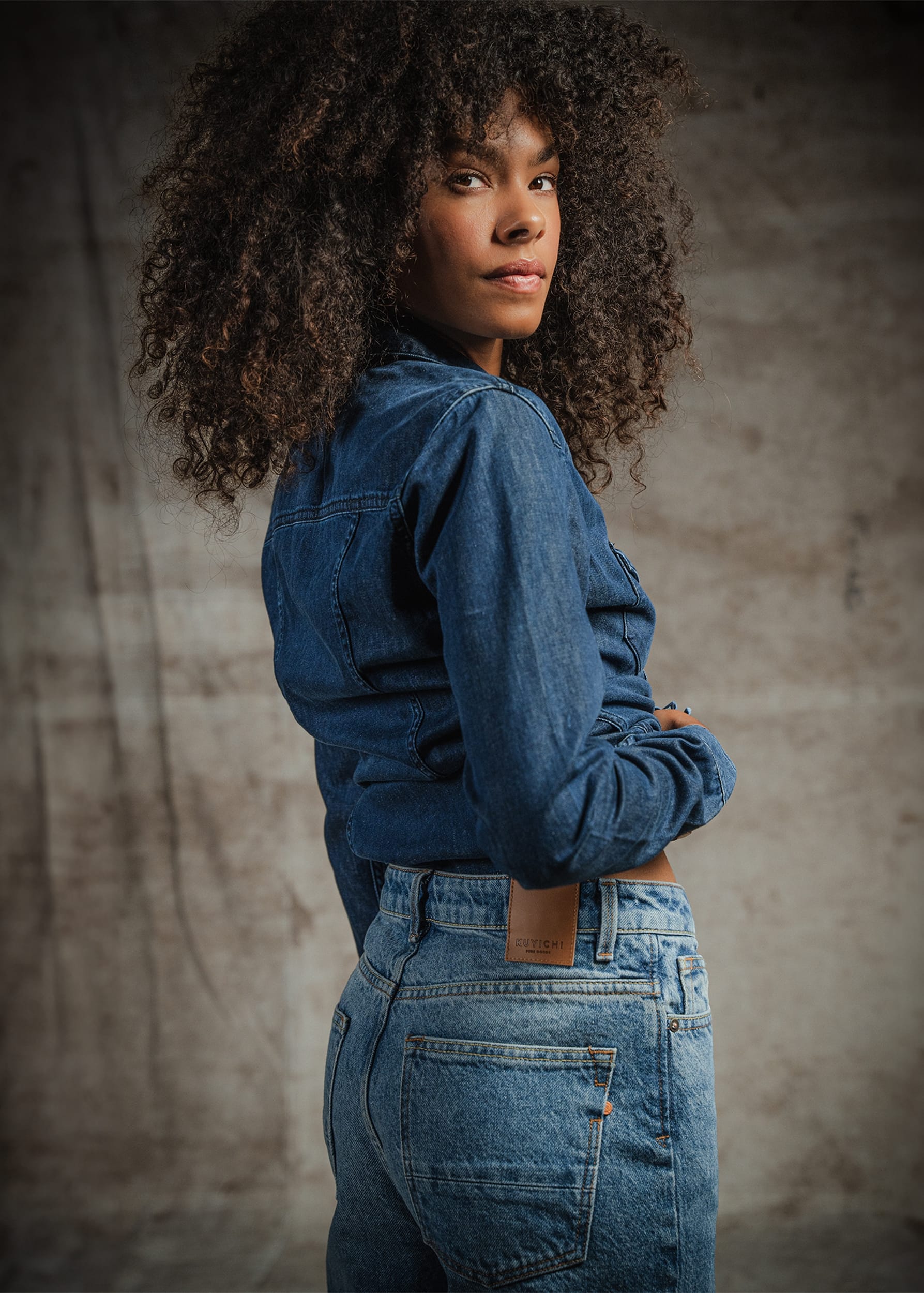 kuyichi-izabella-straight-old-blue-4.jpeg Izabella Straight Old Blue