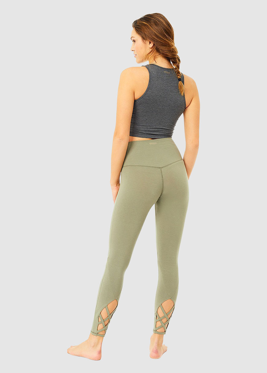 Cropped V-neck Cropped V-neck