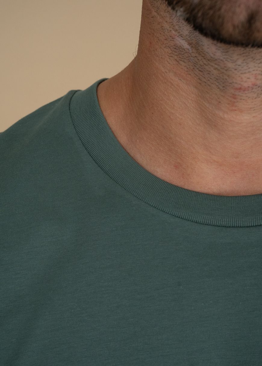 Classic T-Shirt Man Classic T-Shirt Man
