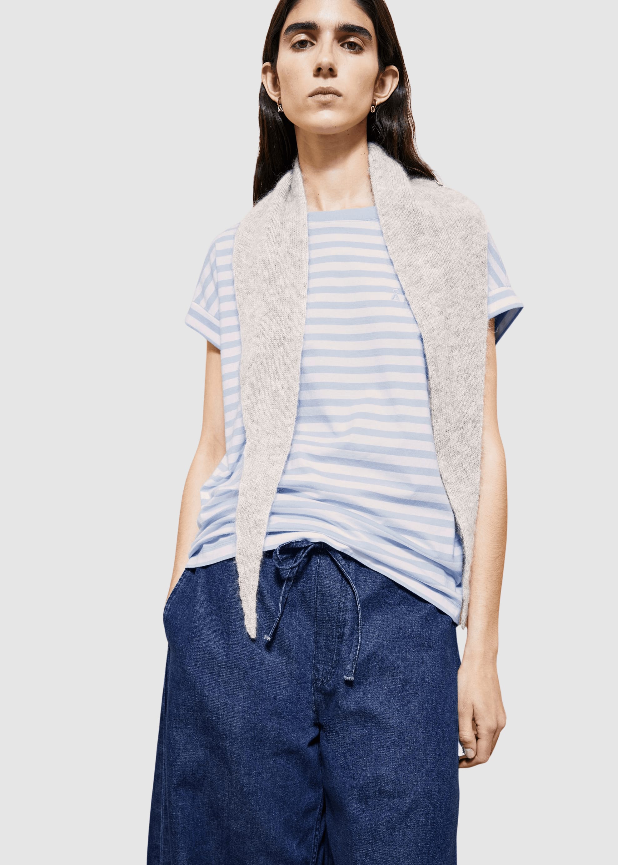 Idaara Stripe T-Shirt White Soft Blue