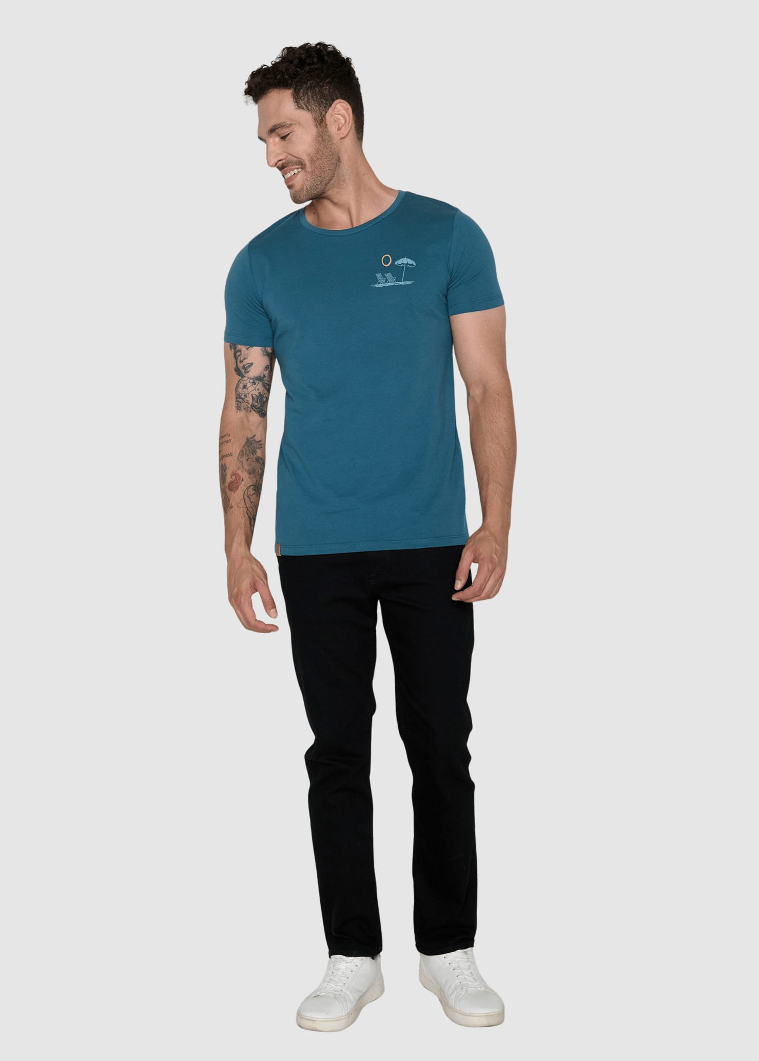 Beach View Guide T-Shirt Blue Stone Beach View Guide T-Shirt Blue Stone
