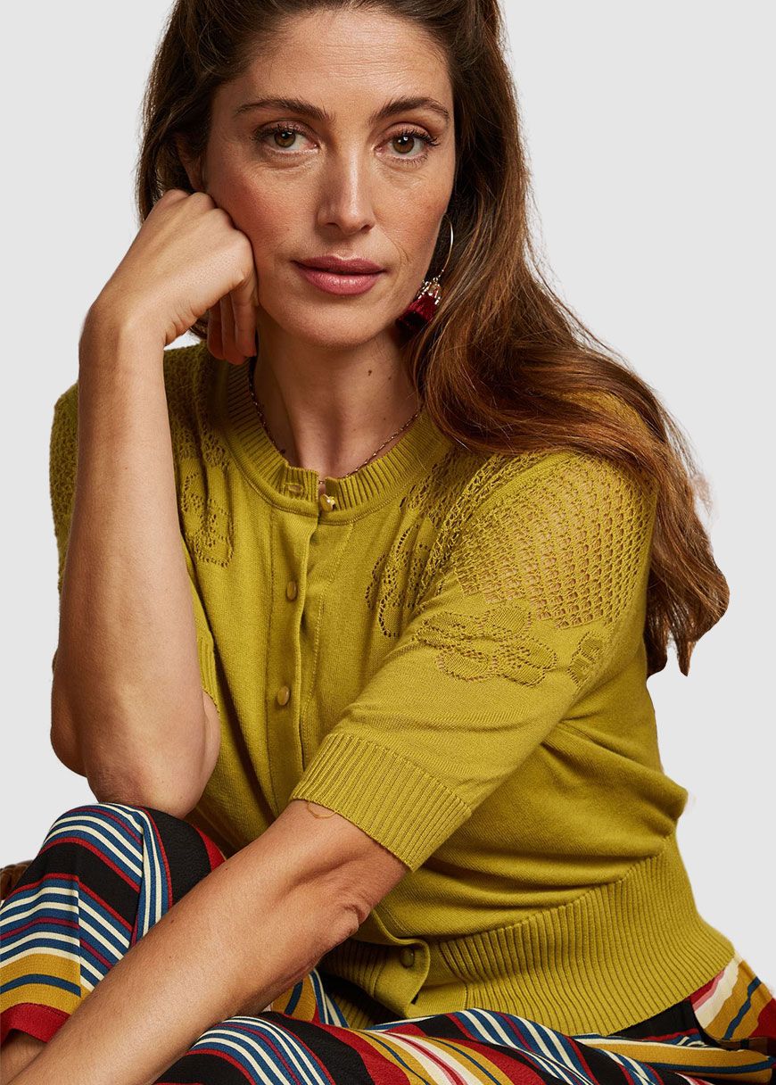 Cardi Yoke Bonet Cardi Yoke Bonet