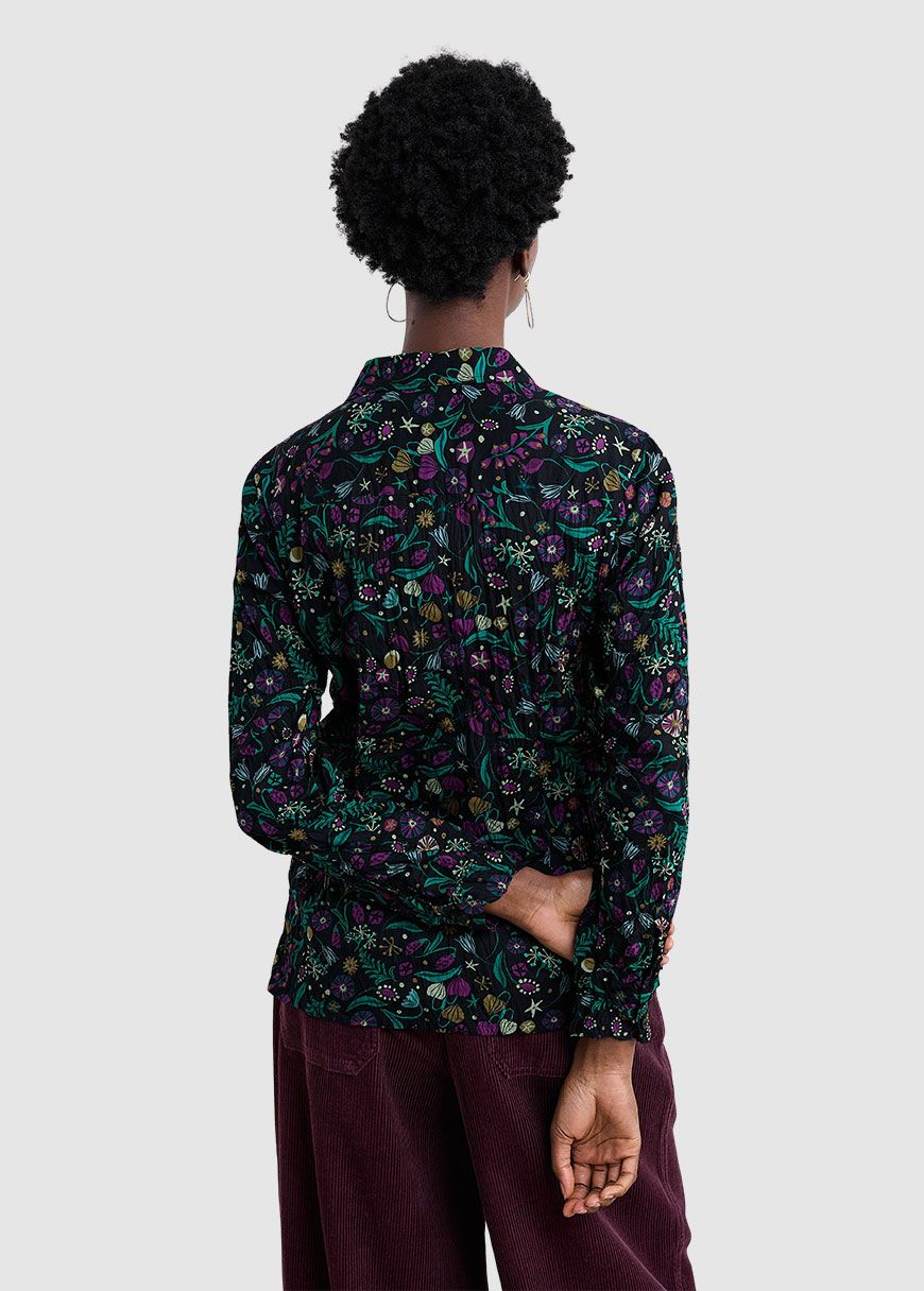 Larissa Shirt