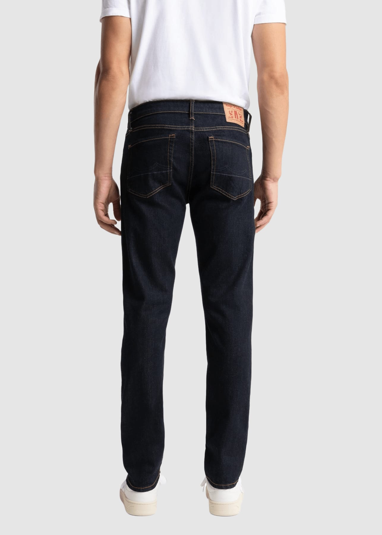 kings-of-indigo-k-o-i-charles-rinse-2.jpeg Charles Rinse