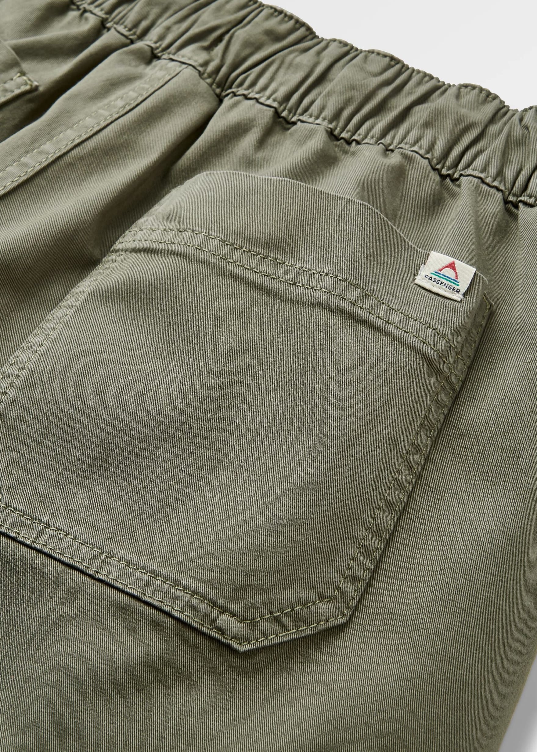 Carriso Short Dusty Olive Carriso Short Dusty Olive