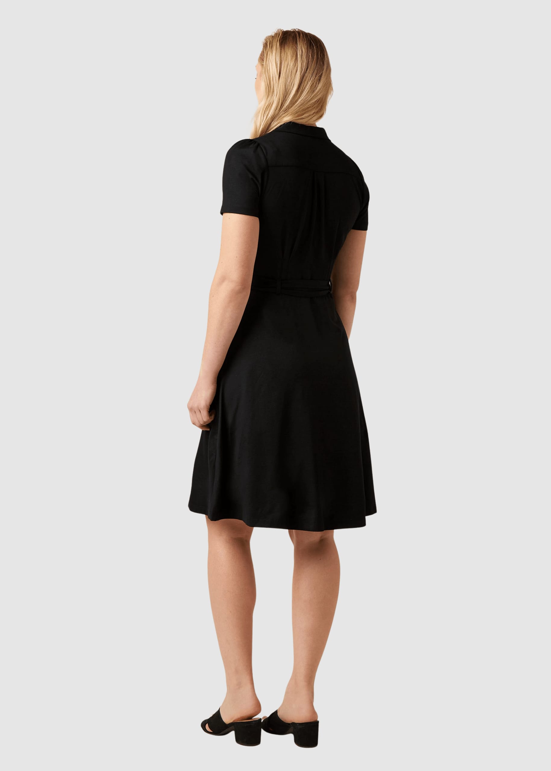 Sheeva Dress Viscose Classic Black Sheeva Dress Viscose Classic Black