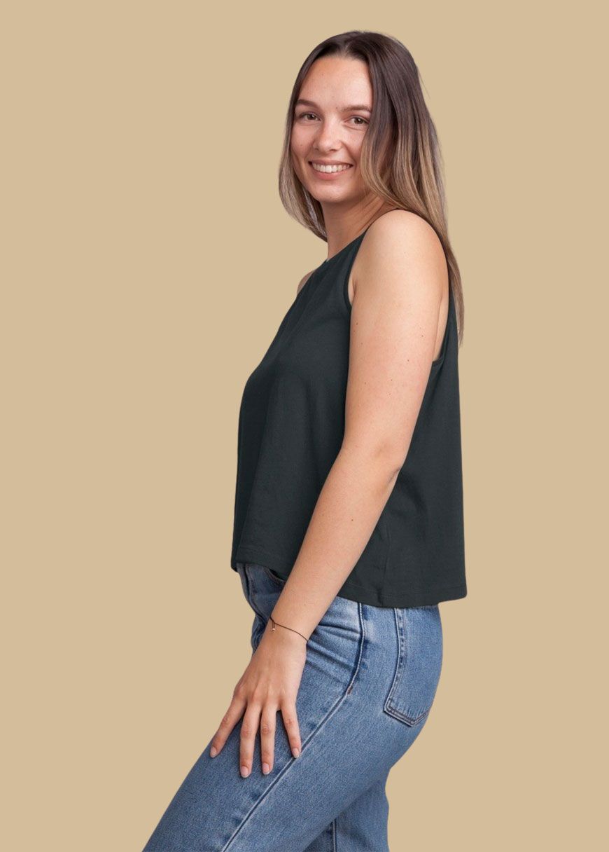 Cropped Oversized Tanktop Woman Cropped Oversized Tanktop Woman