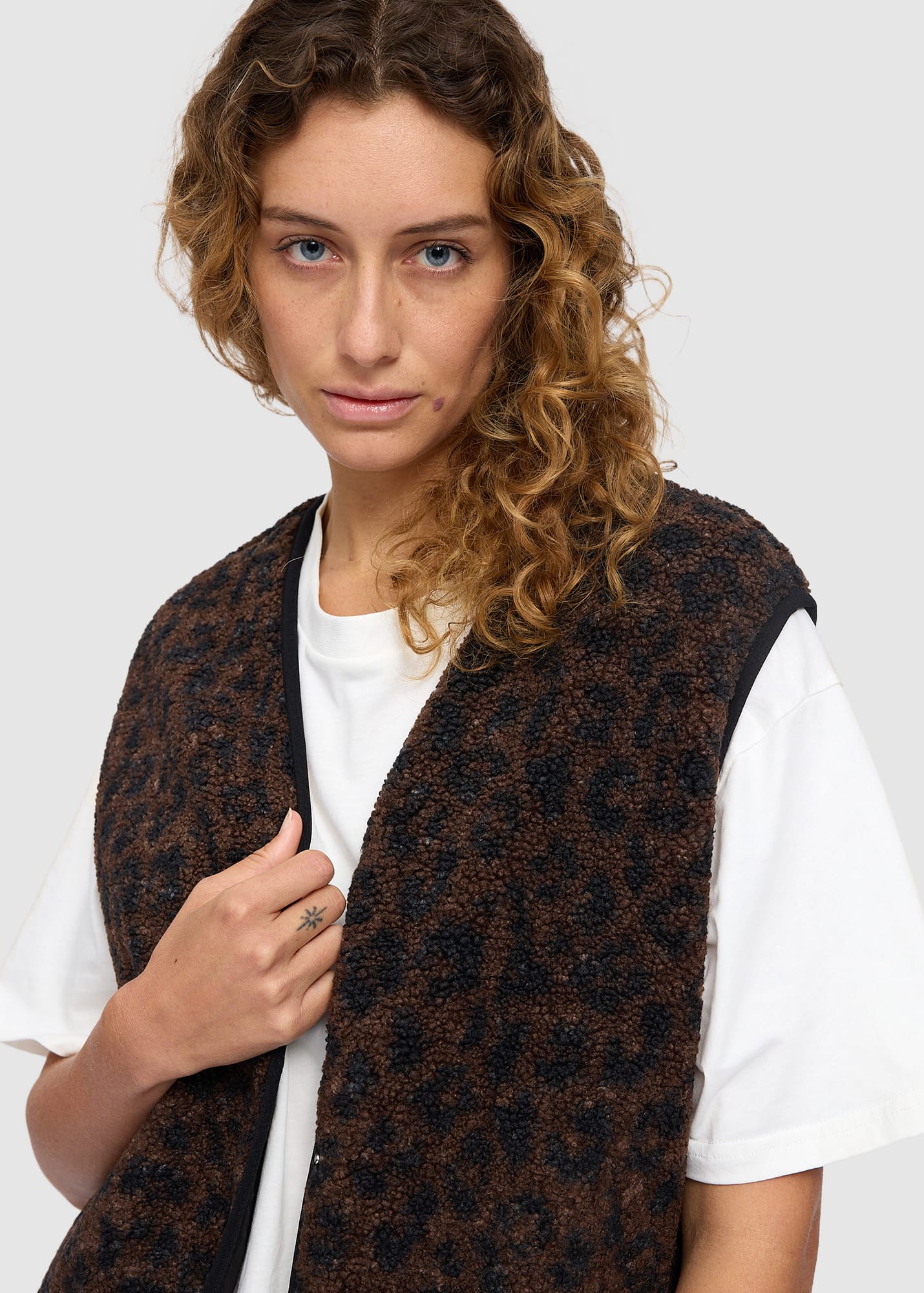 Printed Teddy-Fleece Vest Chocolate Brown Printed