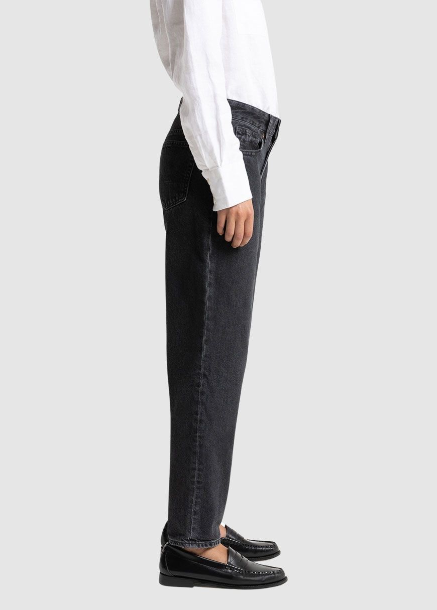 kings_of_indigo_caroline_cropped_AW_24_KOI_K230101205_Holo_Grey_Used_2_640b4b368e.jpg Caroline Cropped