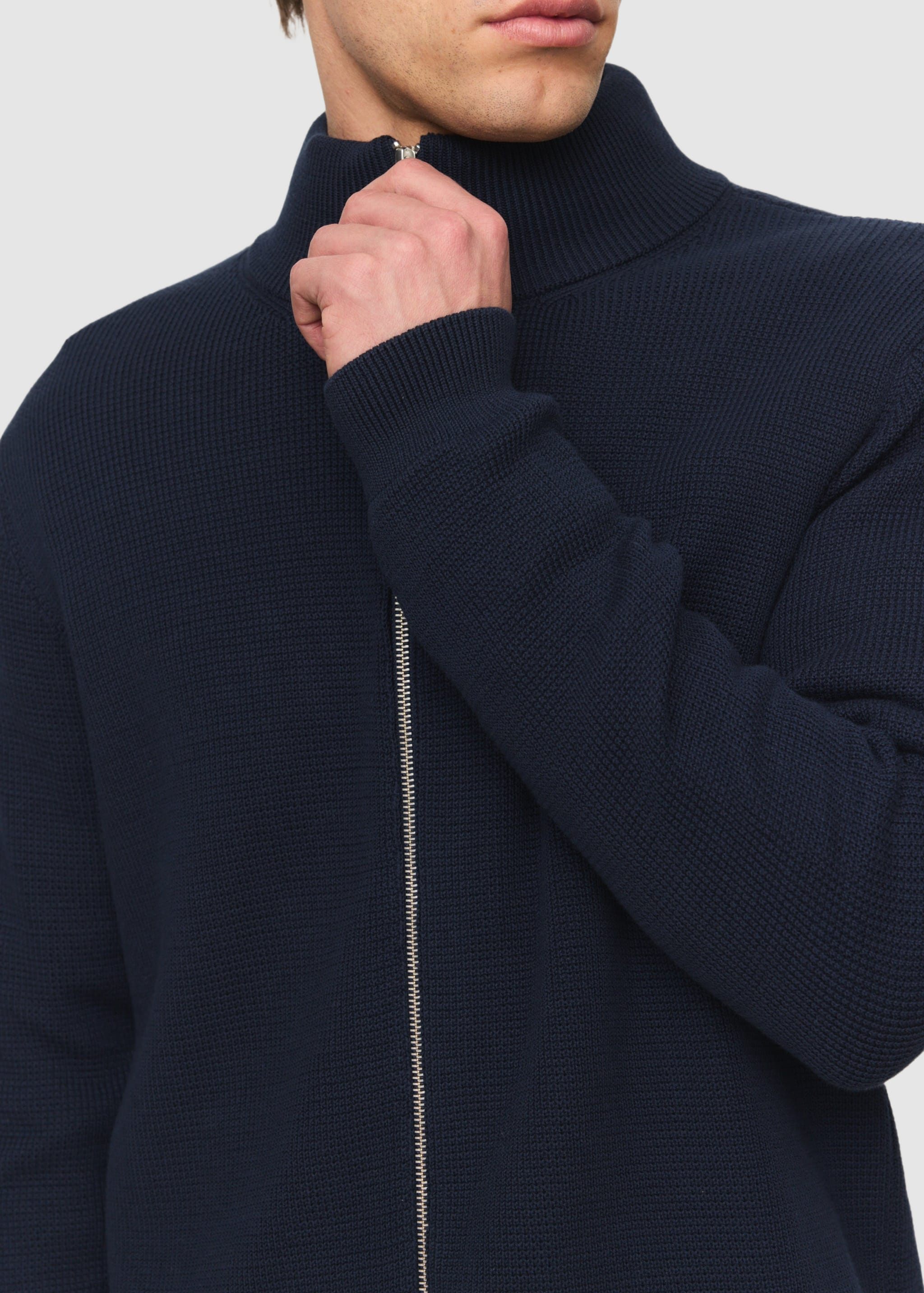 recolution-tarragon-dark-navy-5.jpeg Tarragon Dark Navy