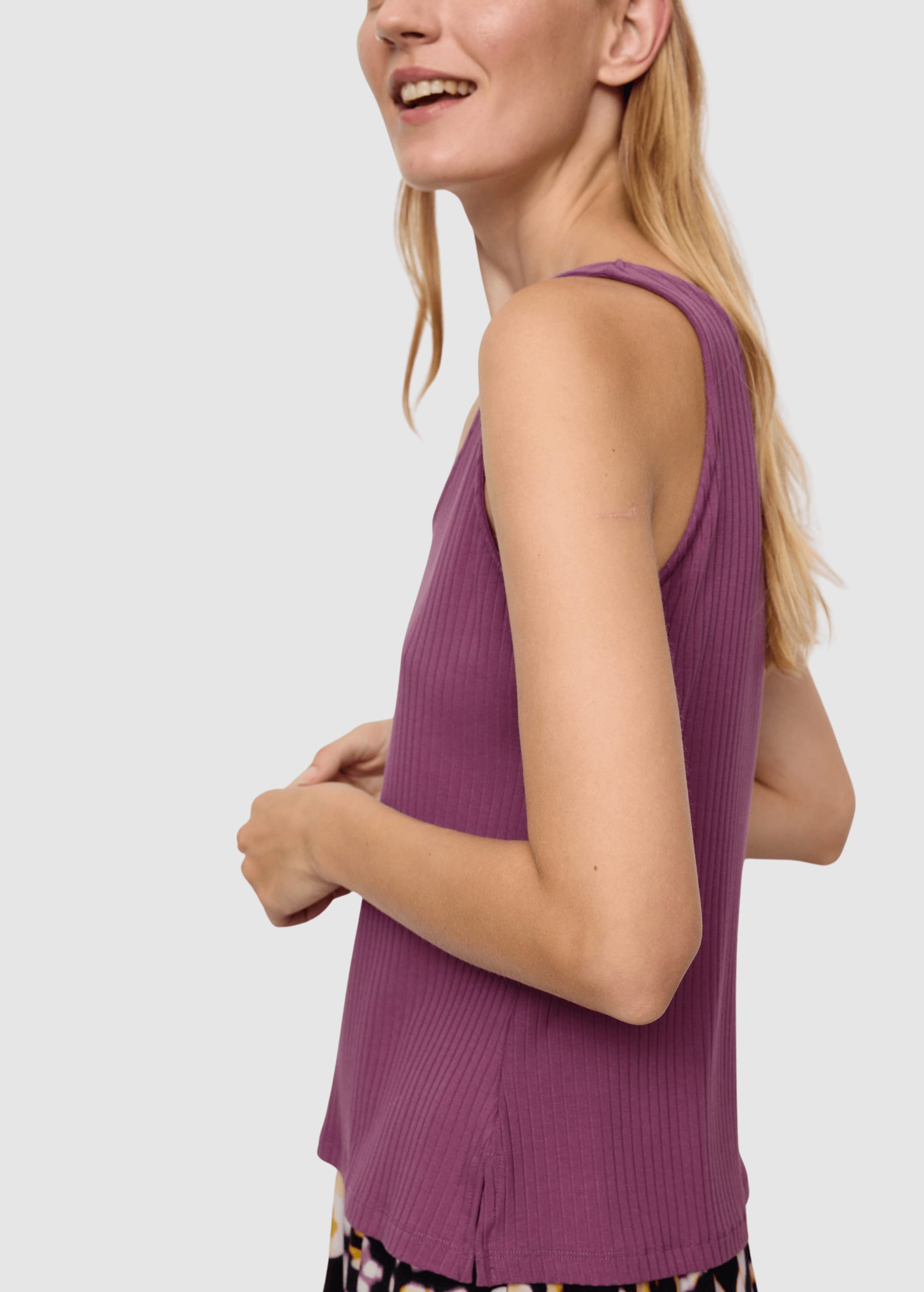 Top Tonina Dark Tulip Top Tonina Dark Tulip