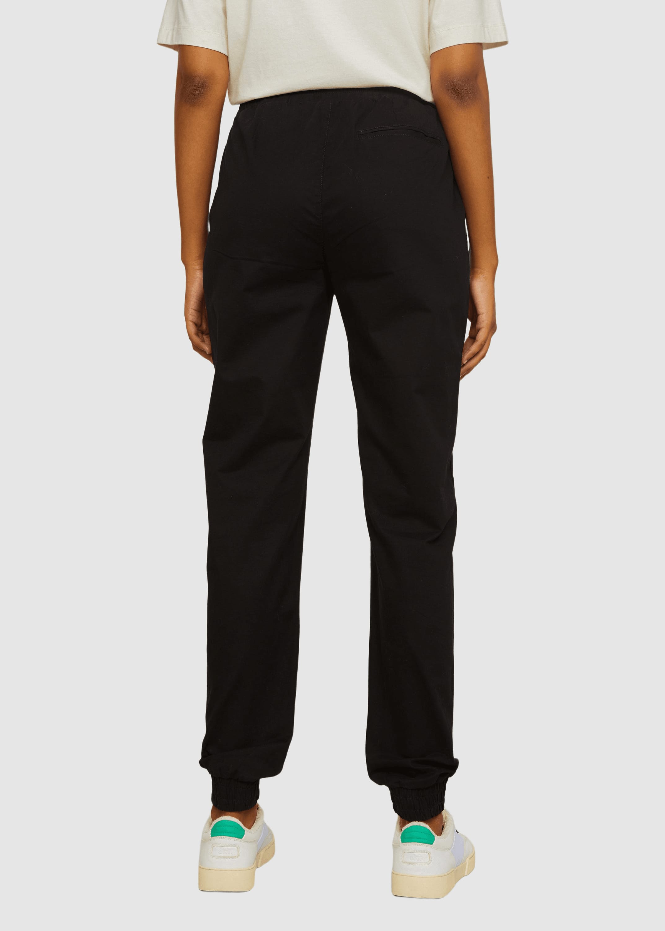 Jogg Chino Calathea Black