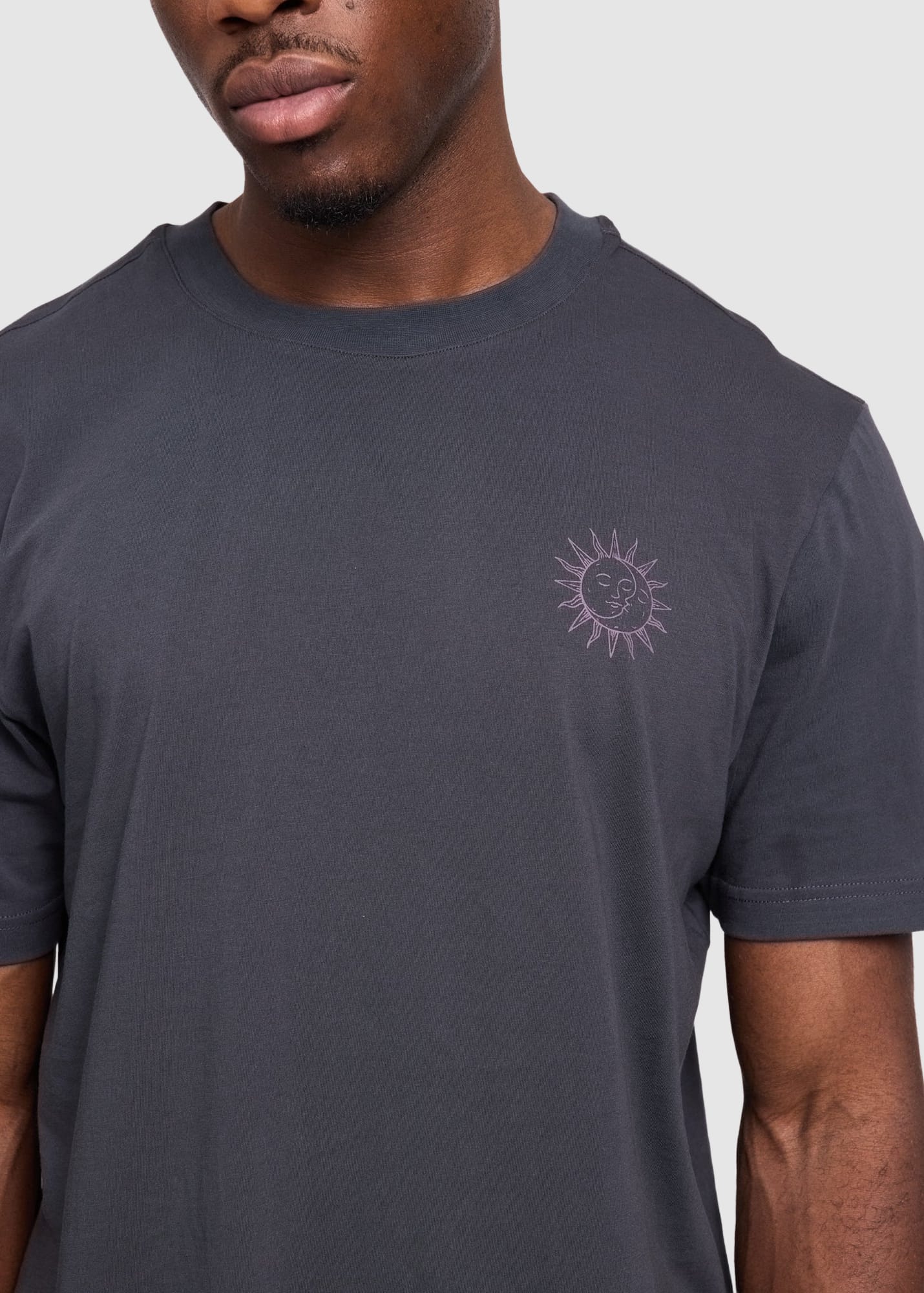 Chest Print T-Shirt Obsidian