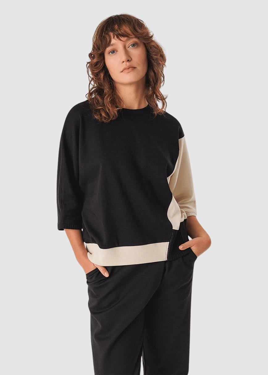 skfk-aloria-t-shirt-black-1.jpeg Aloria- T-Shirt Black