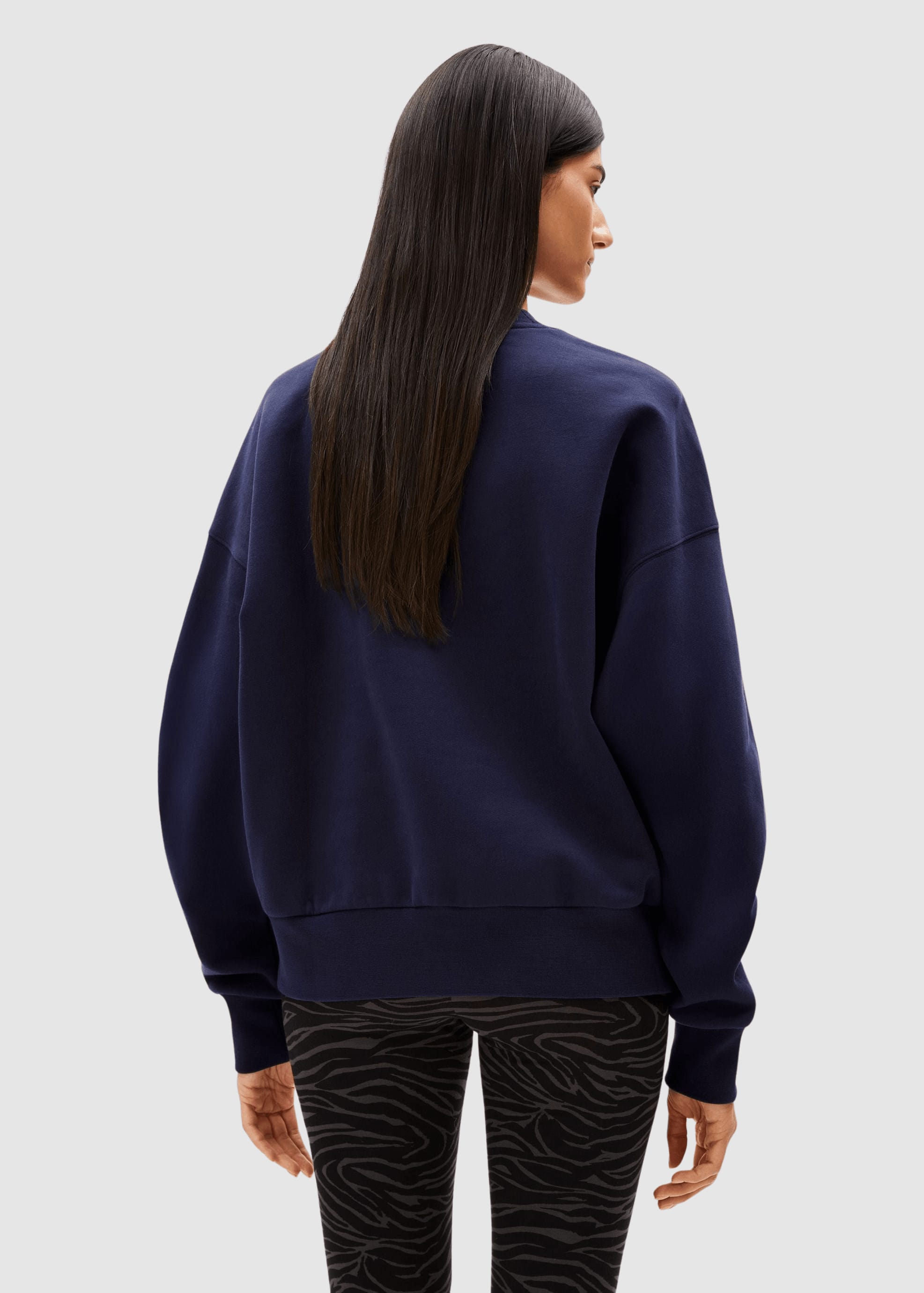 armedangels-iconic-alizaa-sweat-tinted-navy-2.jpeg Iconic Å Alizaa Sweat Tinted Navy