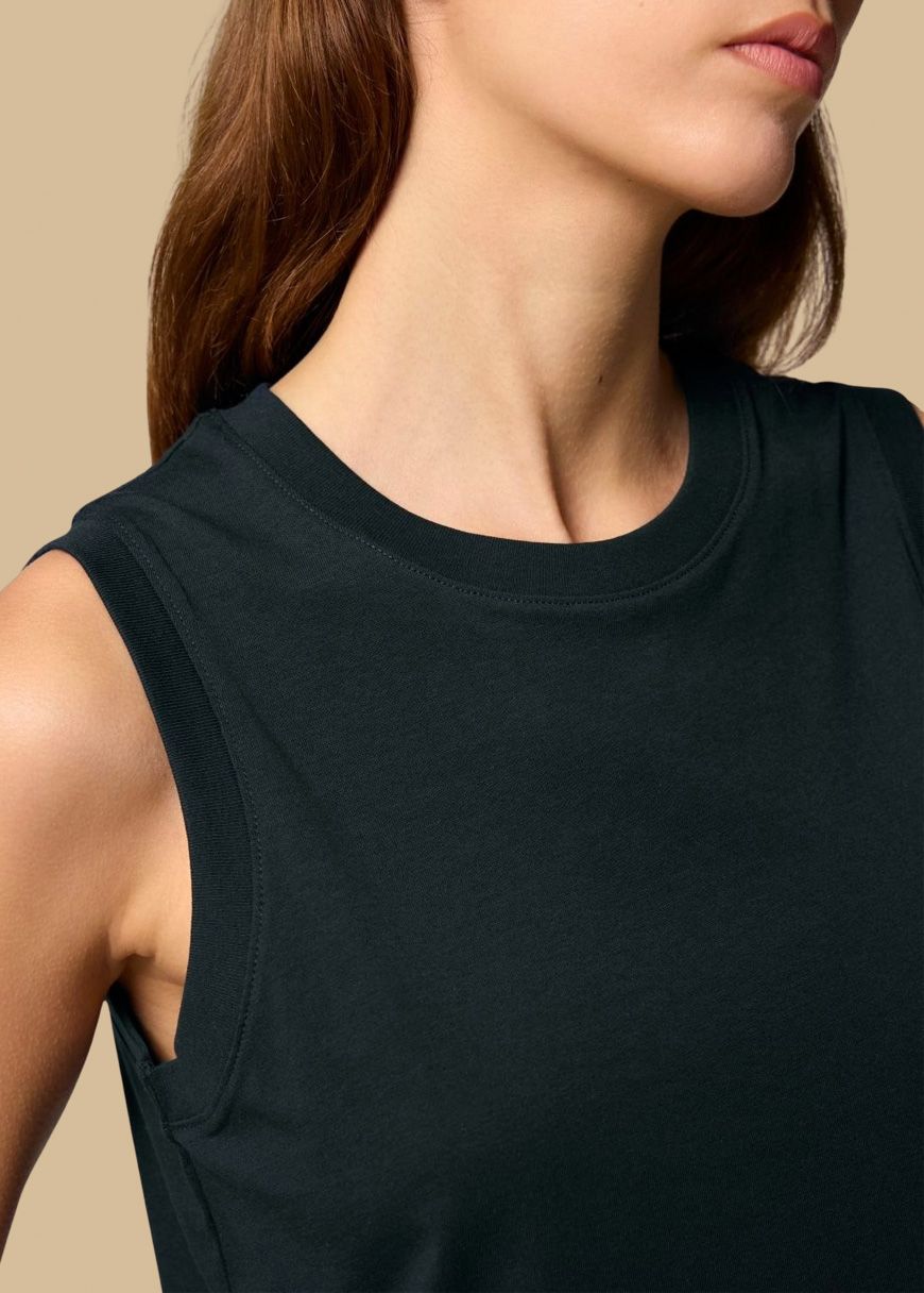 Cropped Tanktop Woman Black
