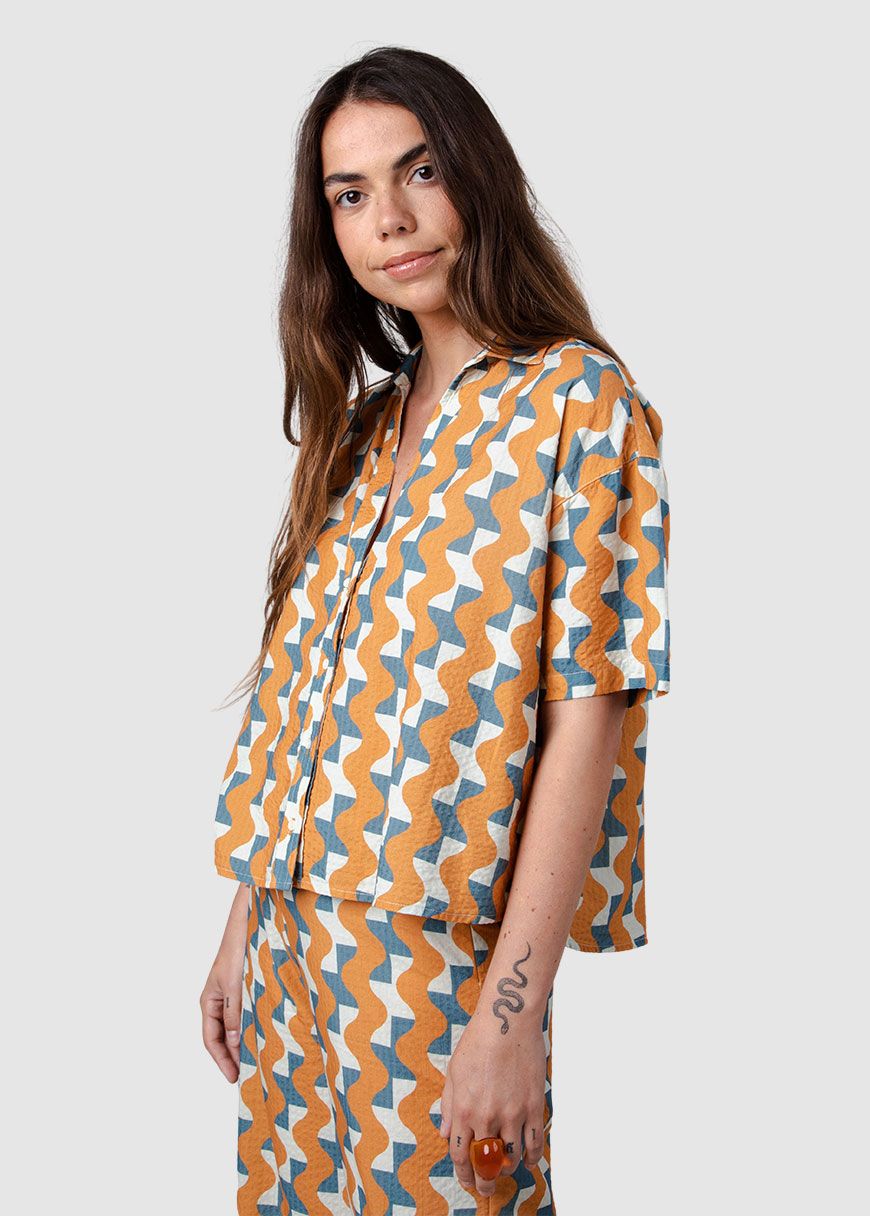 Big Tiles Oversize Cropped Blouse