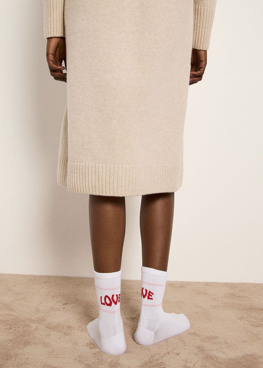 lanius_koeln_statement_socken_love_AW_25_LA_14518_00_White_5_7326af47c2 Statement Socken Love
